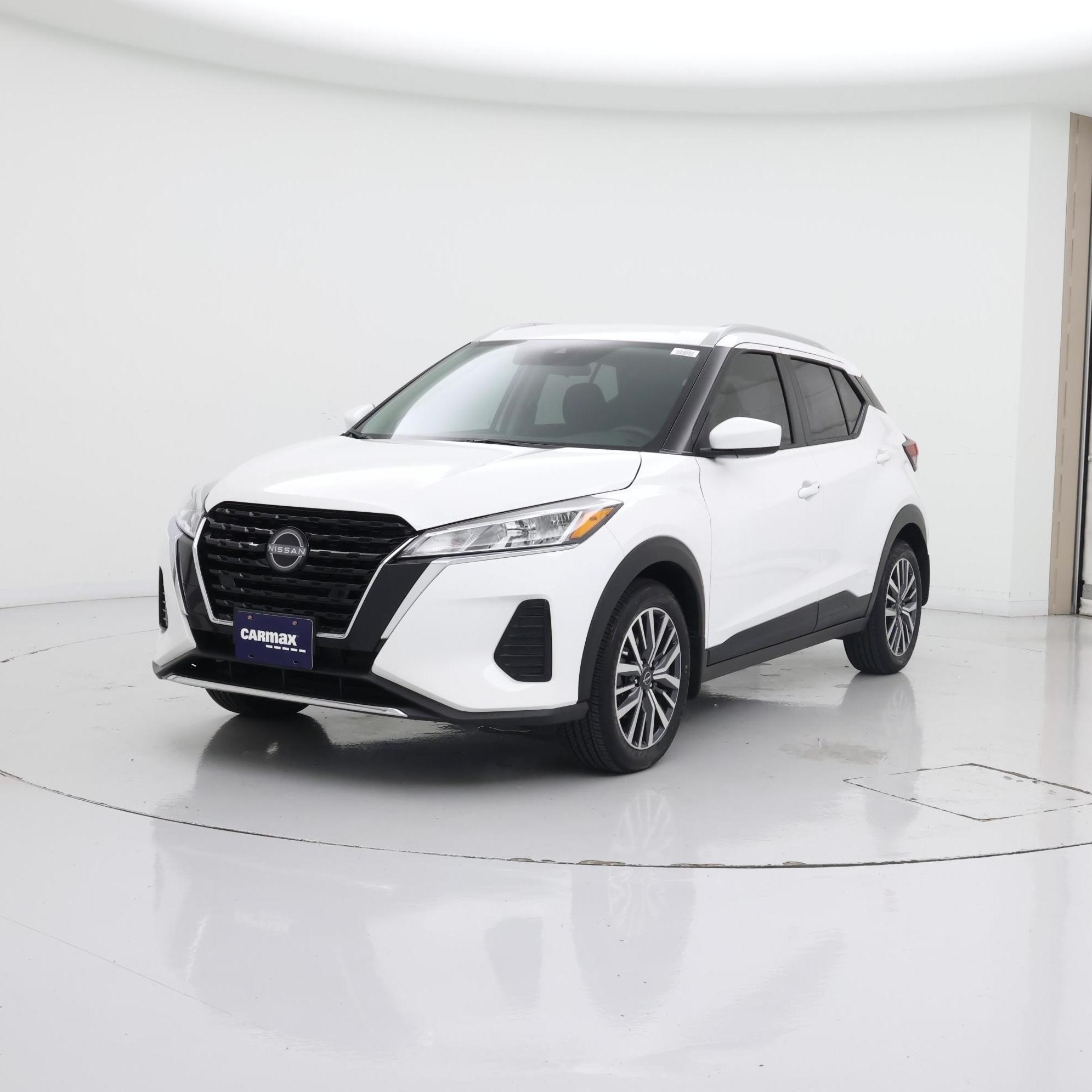 Thumbnail: 2024 Nissan Kicks - 4