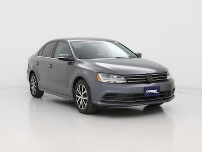 Gray 2017 Volkswagen Jetta SE