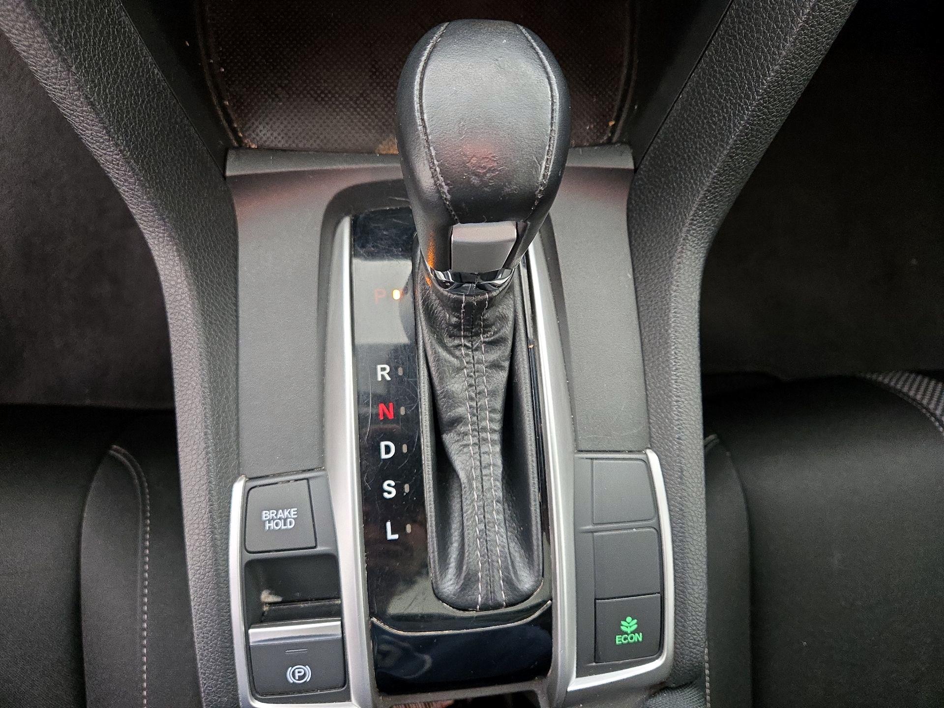 Thumbnail: 2019 Honda Civic - 17
