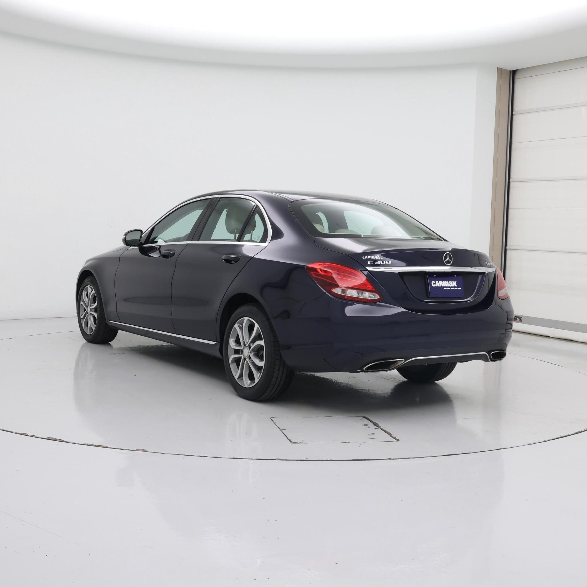 Thumbnail: 2015 Mercedes-Benz C-Class - 2