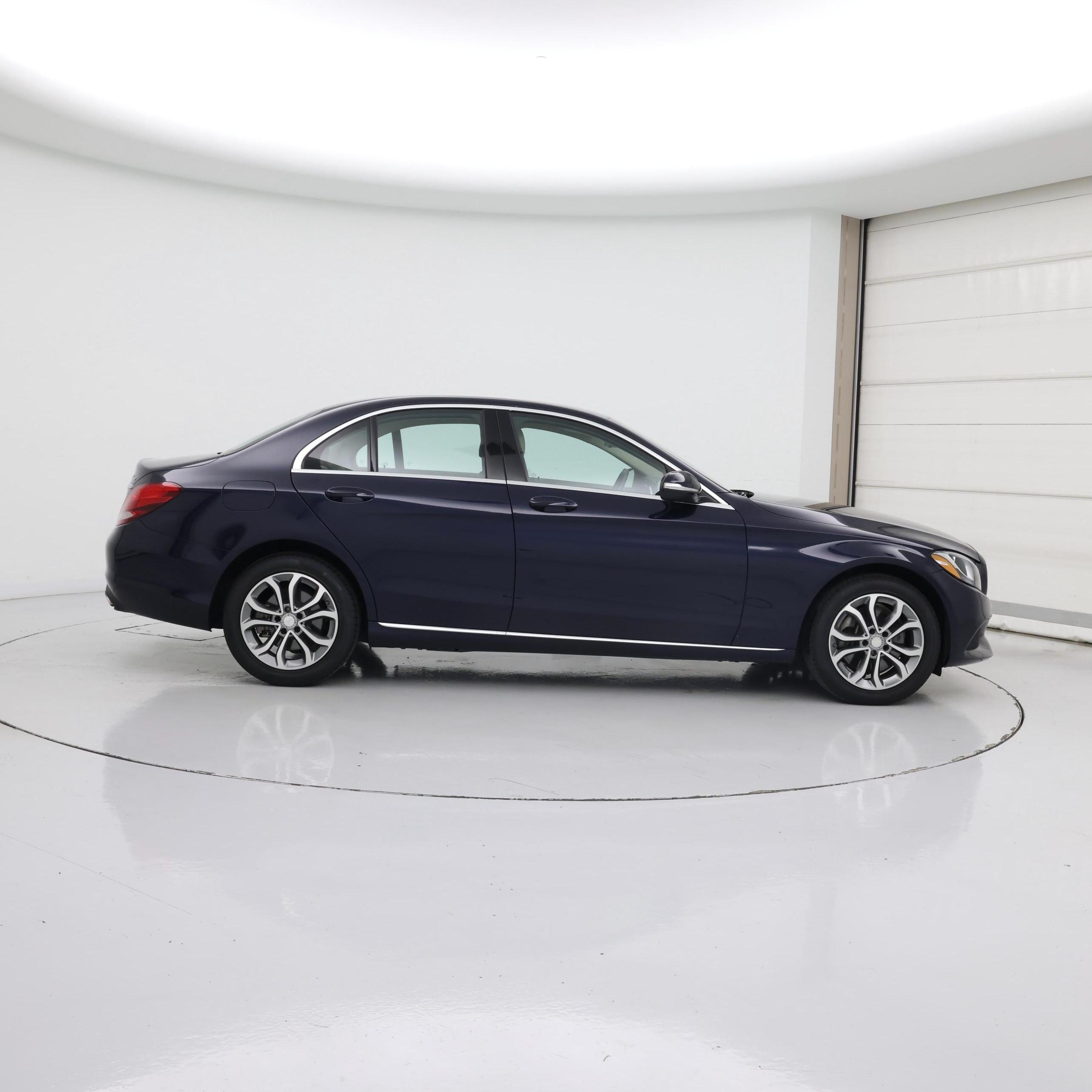 Thumbnail: 2015 Mercedes-Benz C-Class - 7
