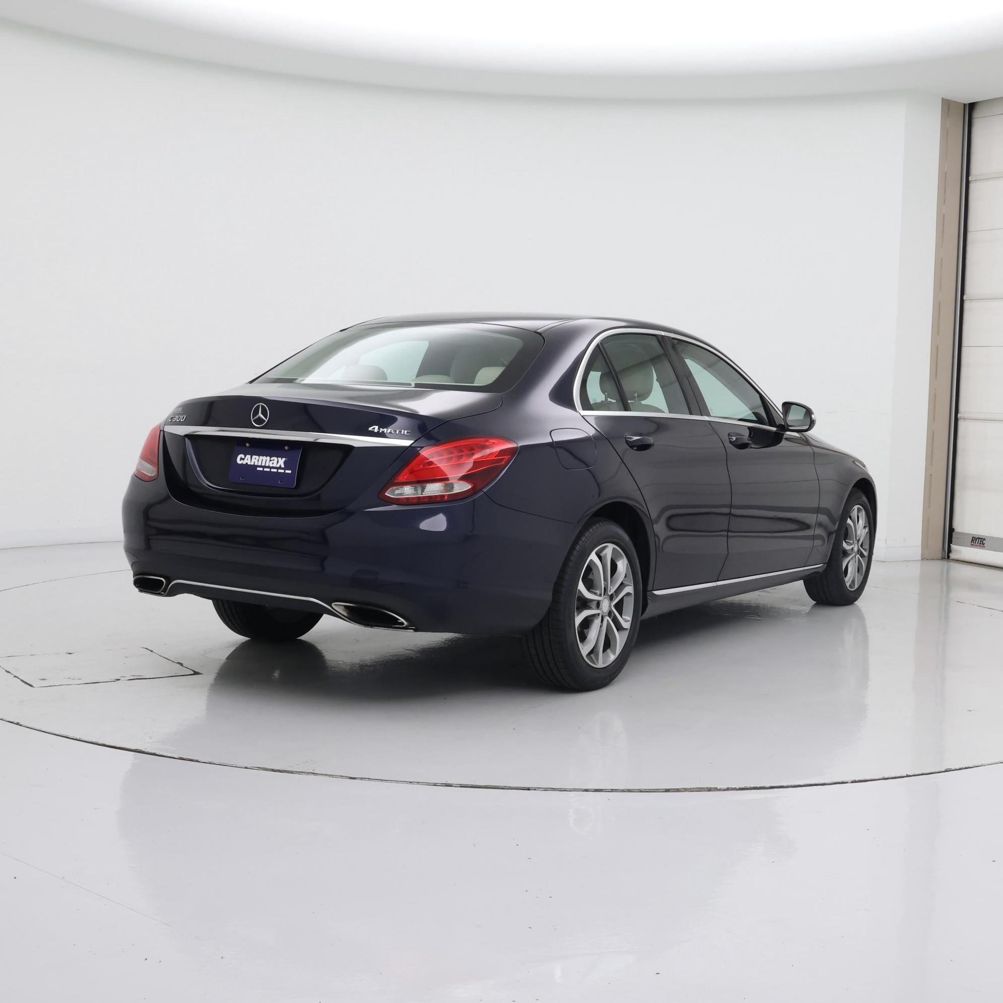 Thumbnail: 2015 Mercedes-Benz C-Class - 8