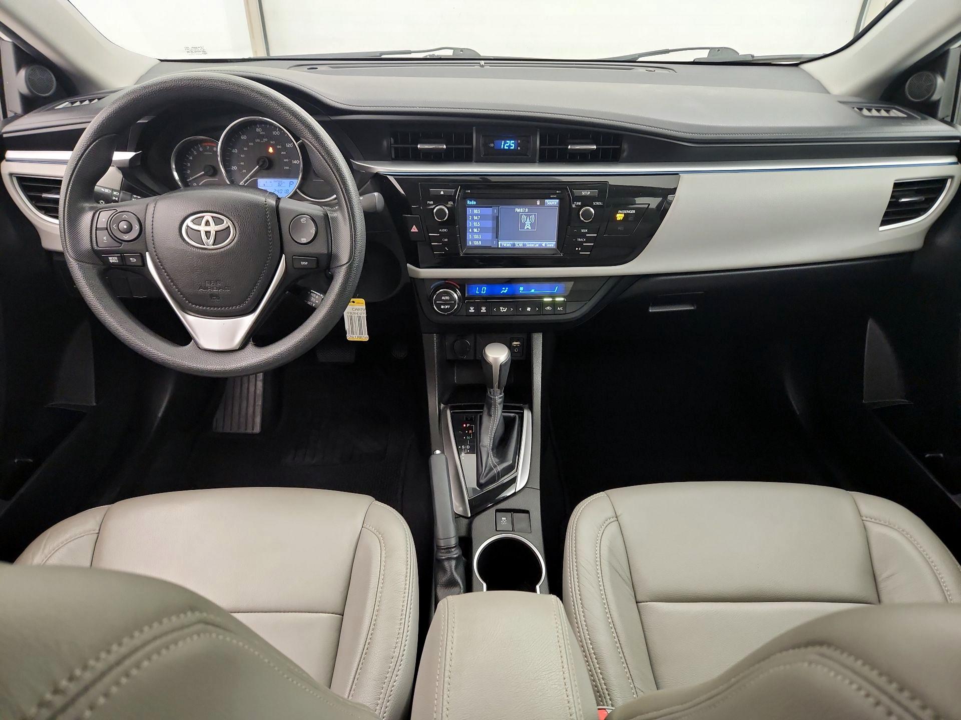 Thumbnail: 2015 Toyota Corolla - 9