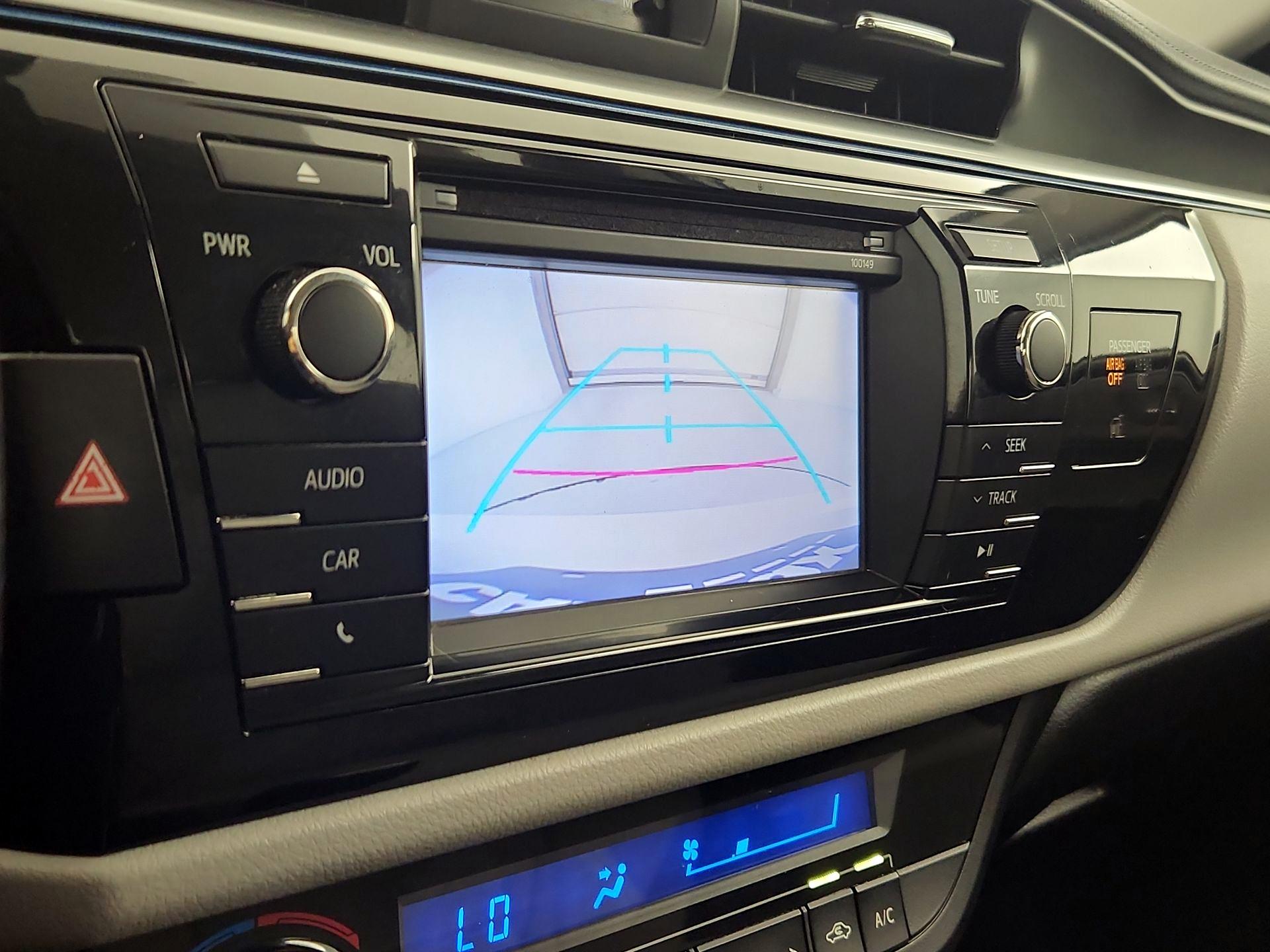 Thumbnail: 2015 Toyota Corolla - 14