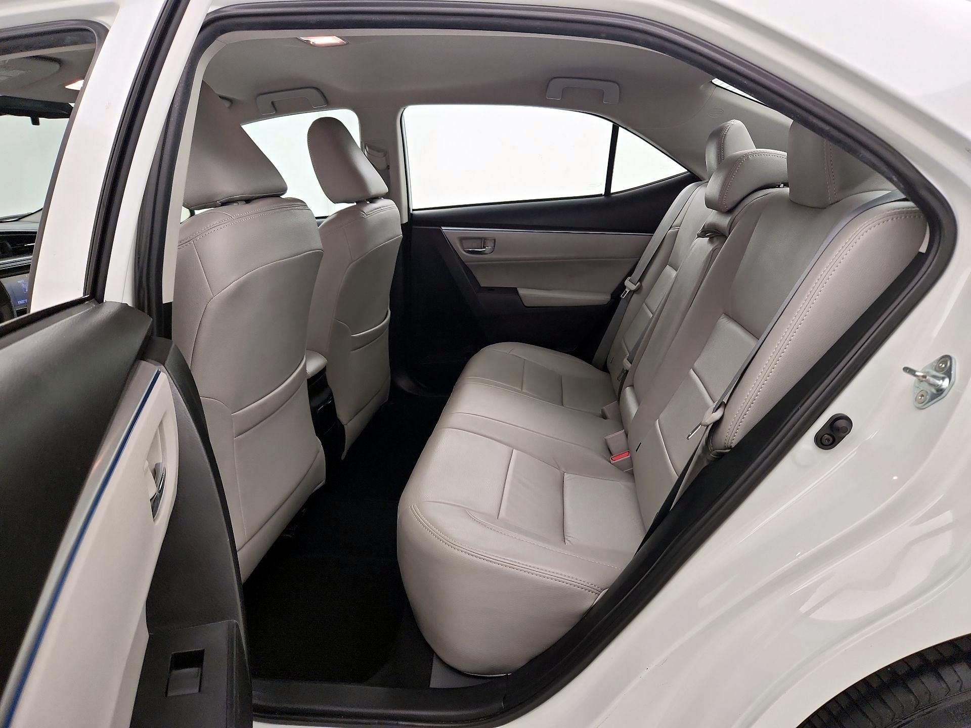 Thumbnail: 2015 Toyota Corolla - 19