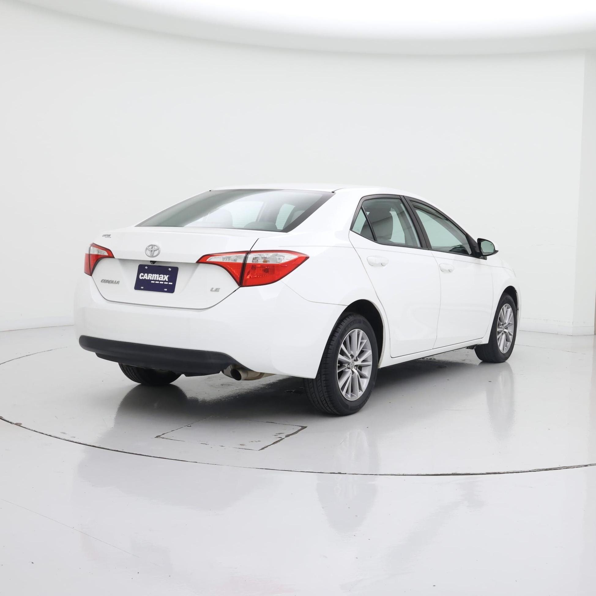 Thumbnail: 2015 Toyota Corolla - 8