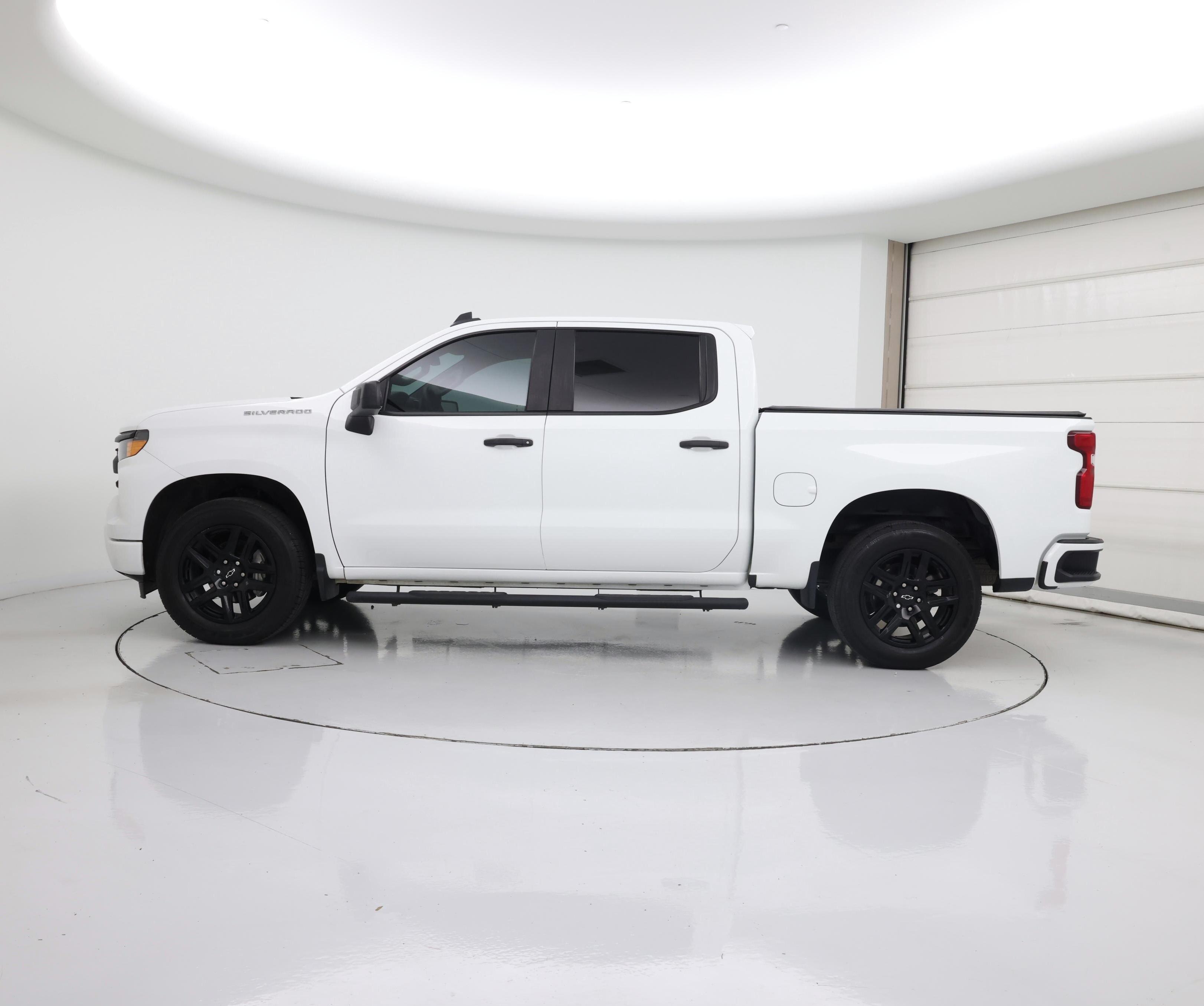 Thumbnail: 2023 Chevrolet Silverado 1500 - 3