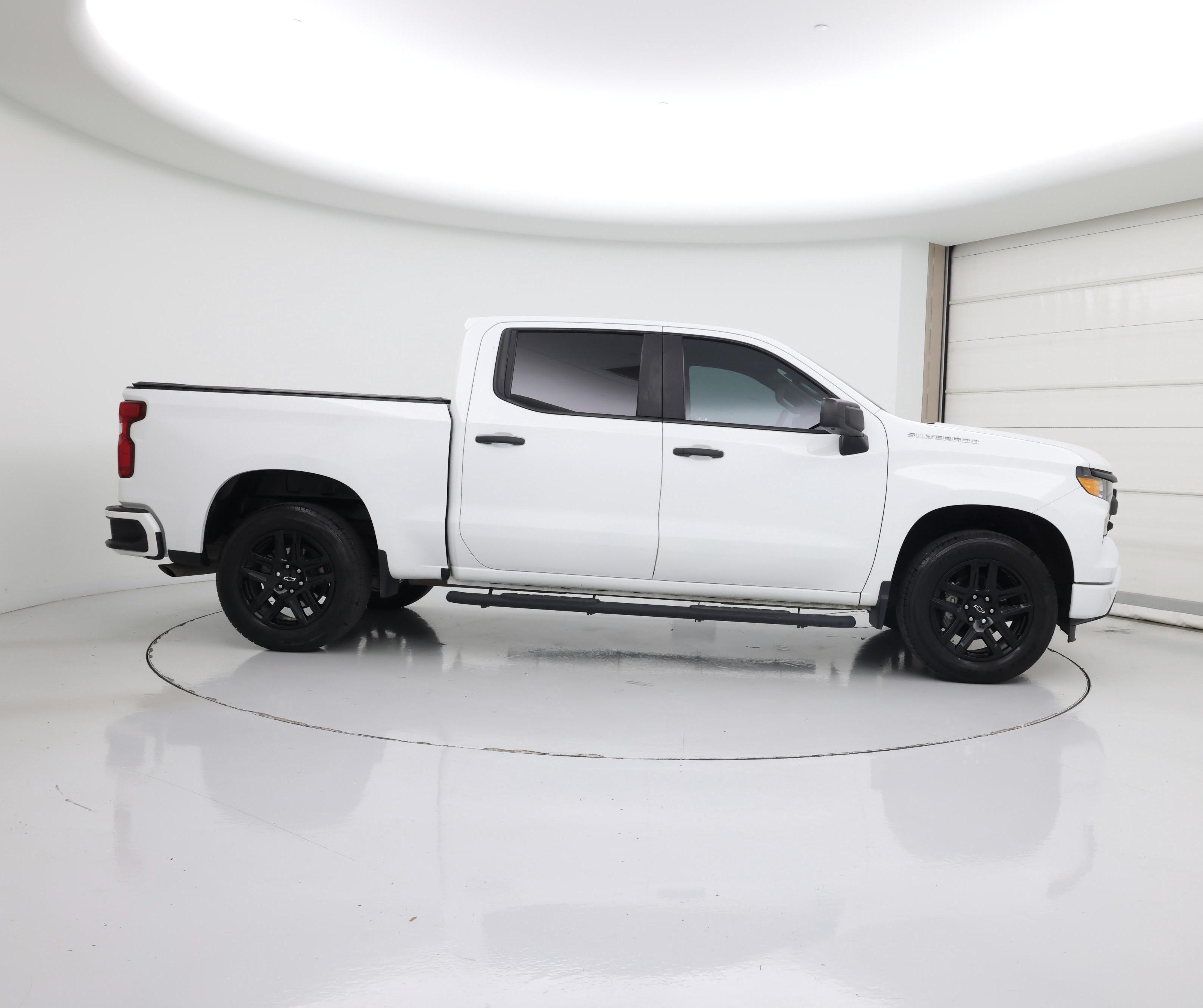 Thumbnail: 2023 Chevrolet Silverado 1500 - 7