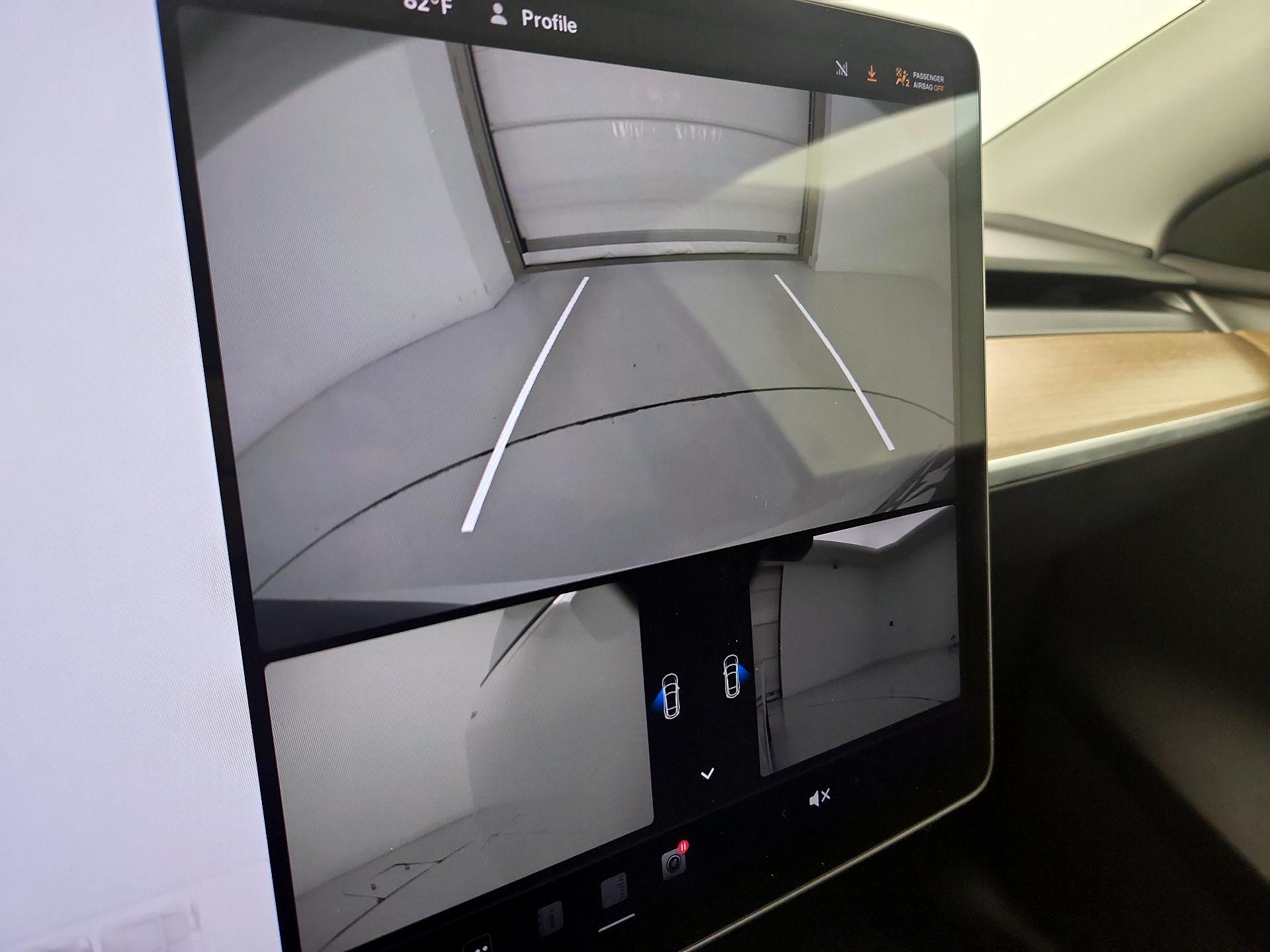Thumbnail: 2022 Tesla Model Y - 14