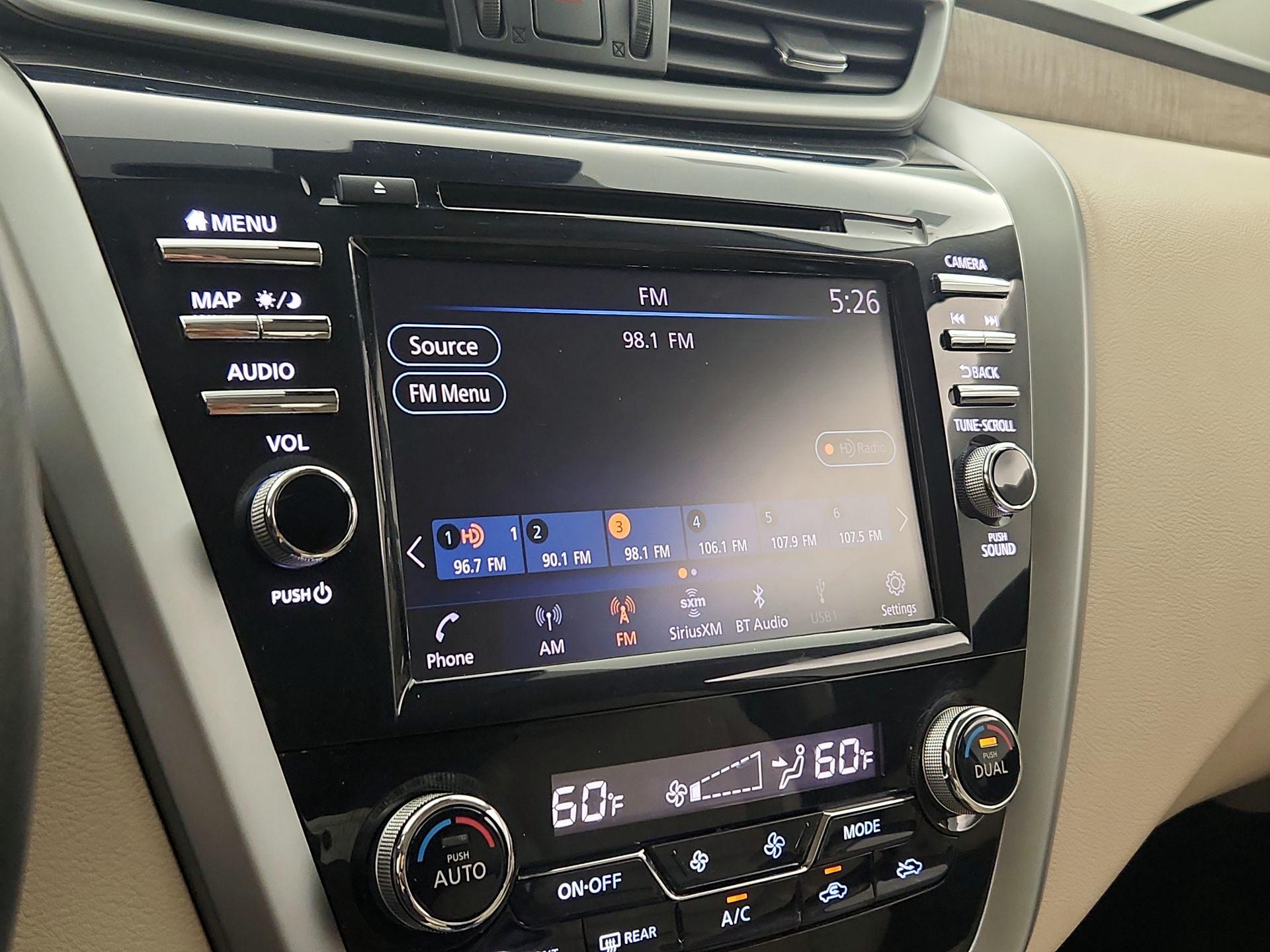 Thumbnail: 2020 Nissan Murano - 16