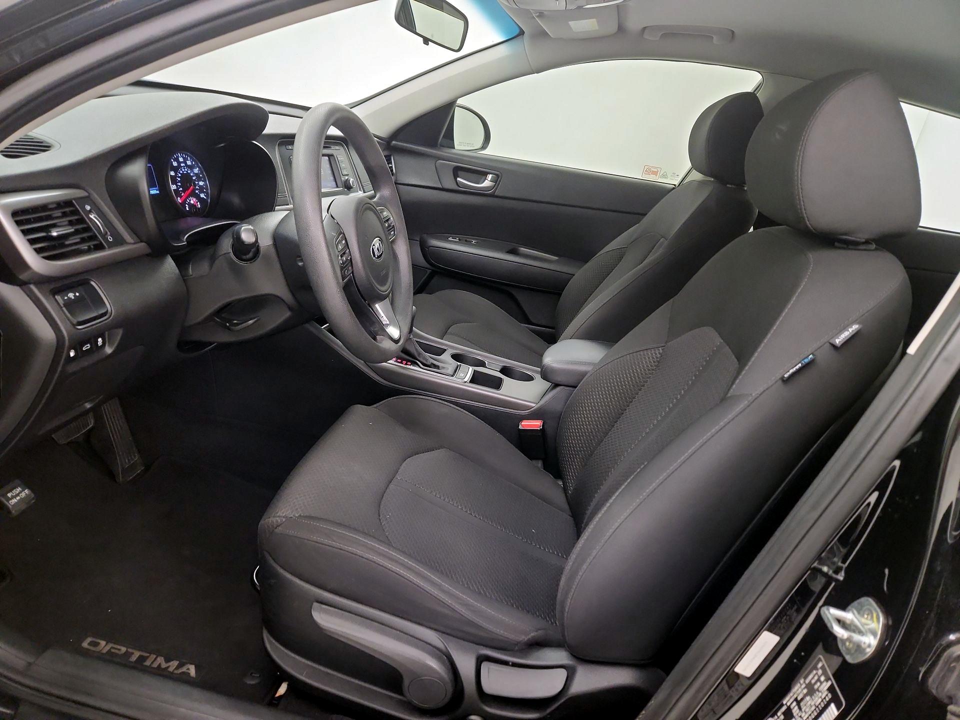 Thumbnail: 2016 Kia Optima - 11