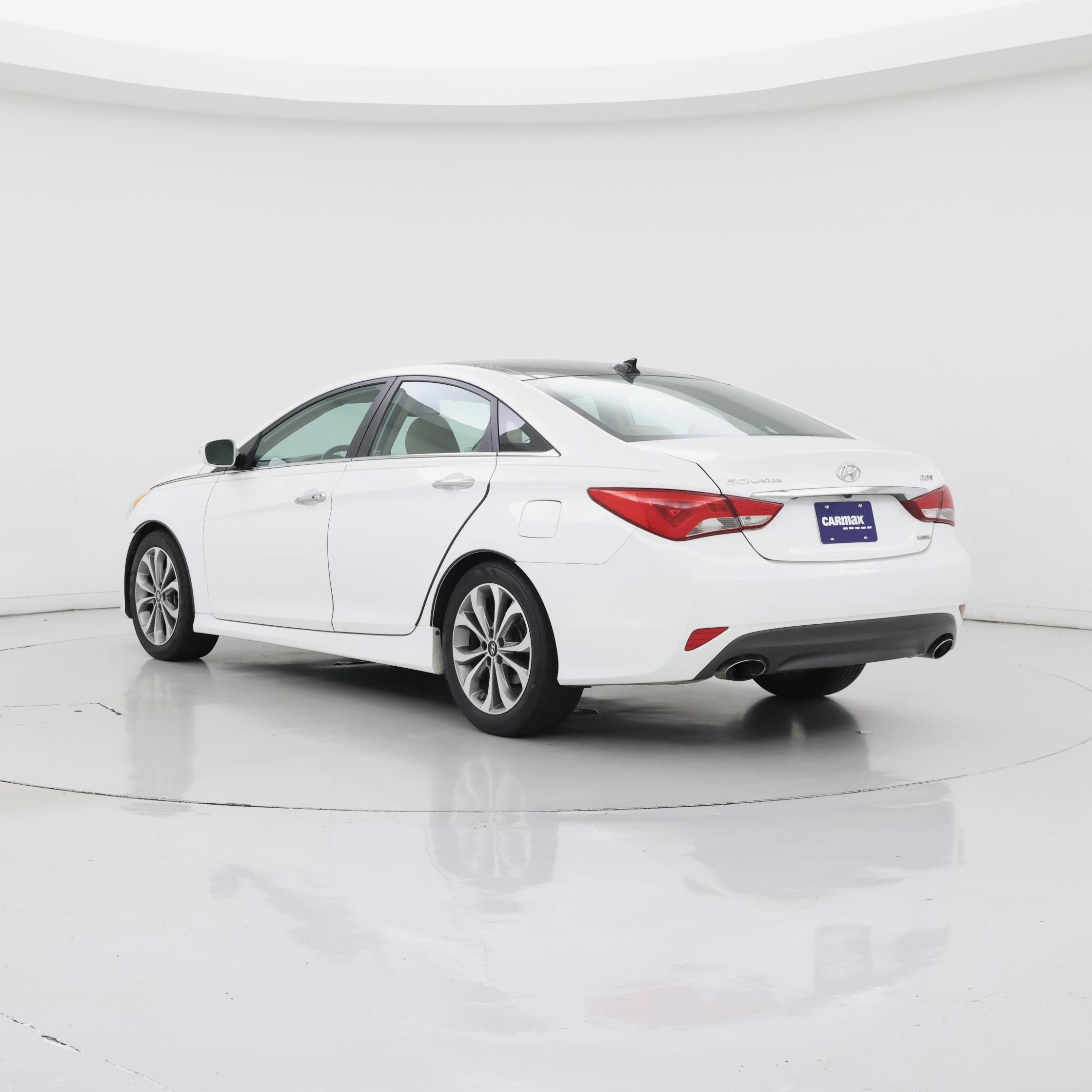 Thumbnail: 2014 Hyundai Sonata - 2