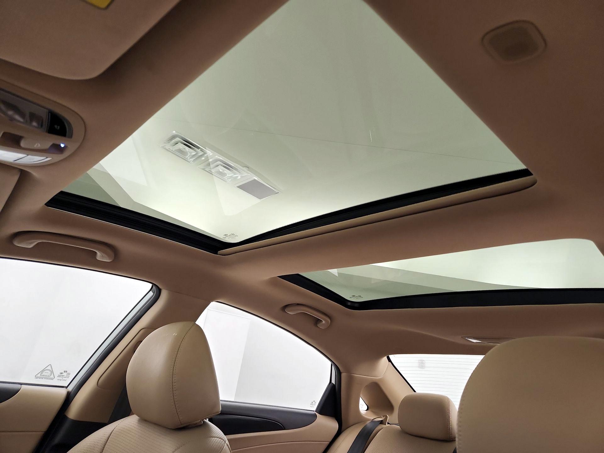 Thumbnail: 2014 Hyundai Sonata - 19