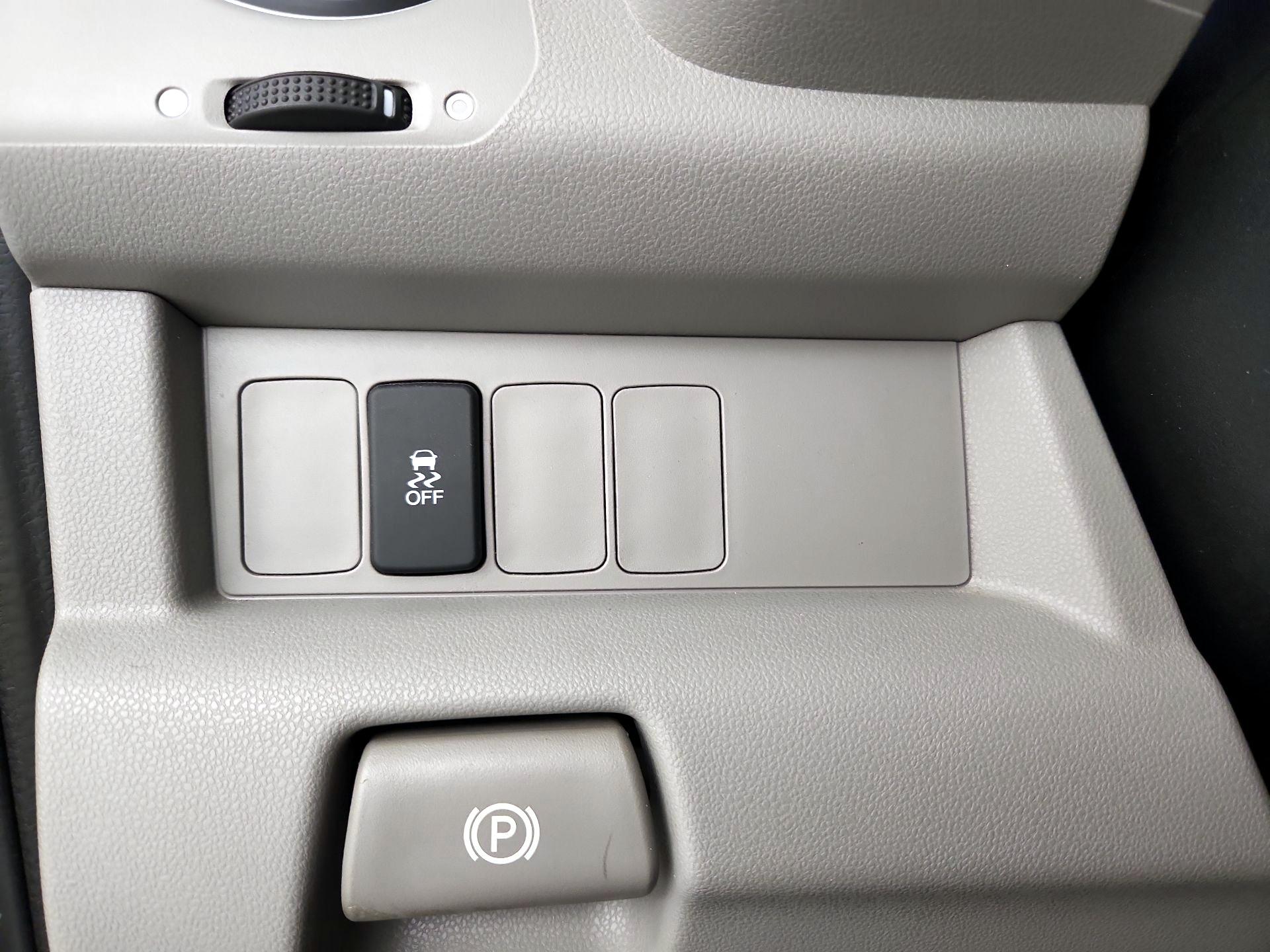 Thumbnail: 2015 Honda Pilot - 13