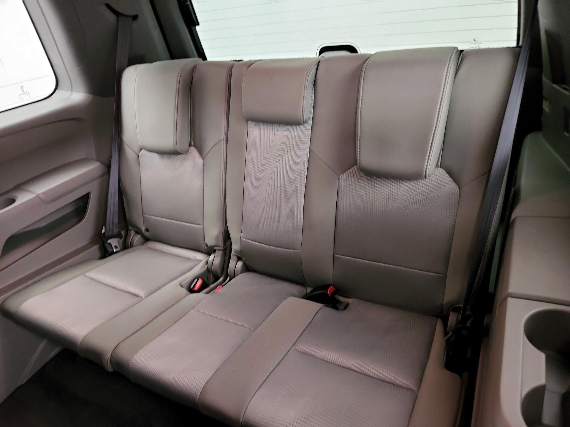 Thumbnail: 2015 Honda Pilot - 20