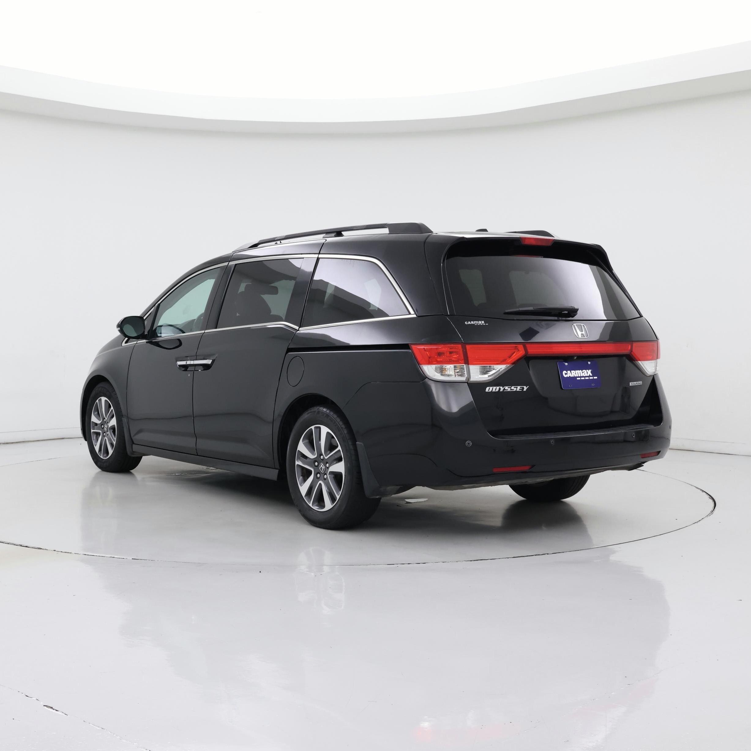 Thumbnail: 2017 Honda Odyssey - 2