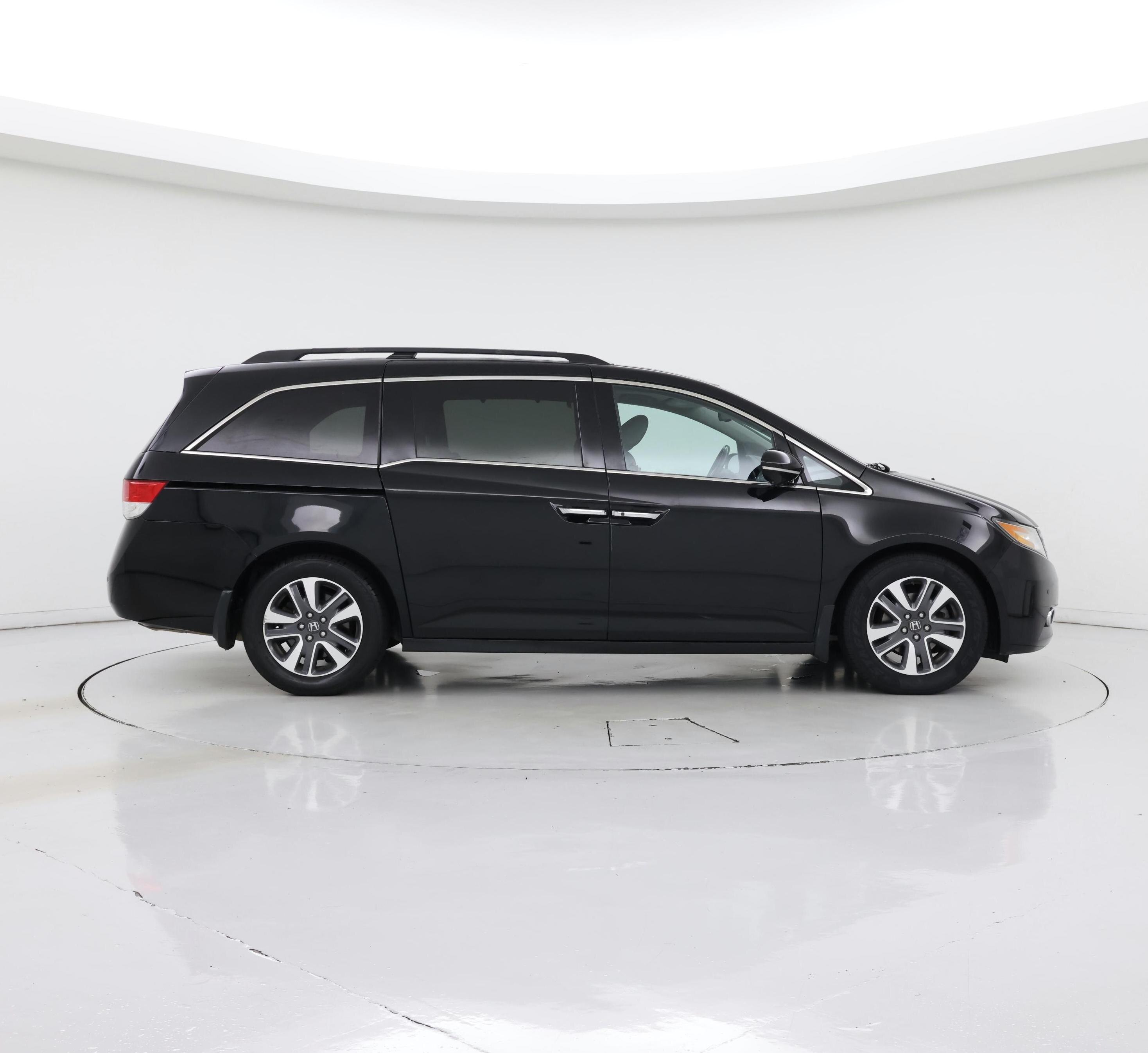 Thumbnail: 2017 Honda Odyssey - 7