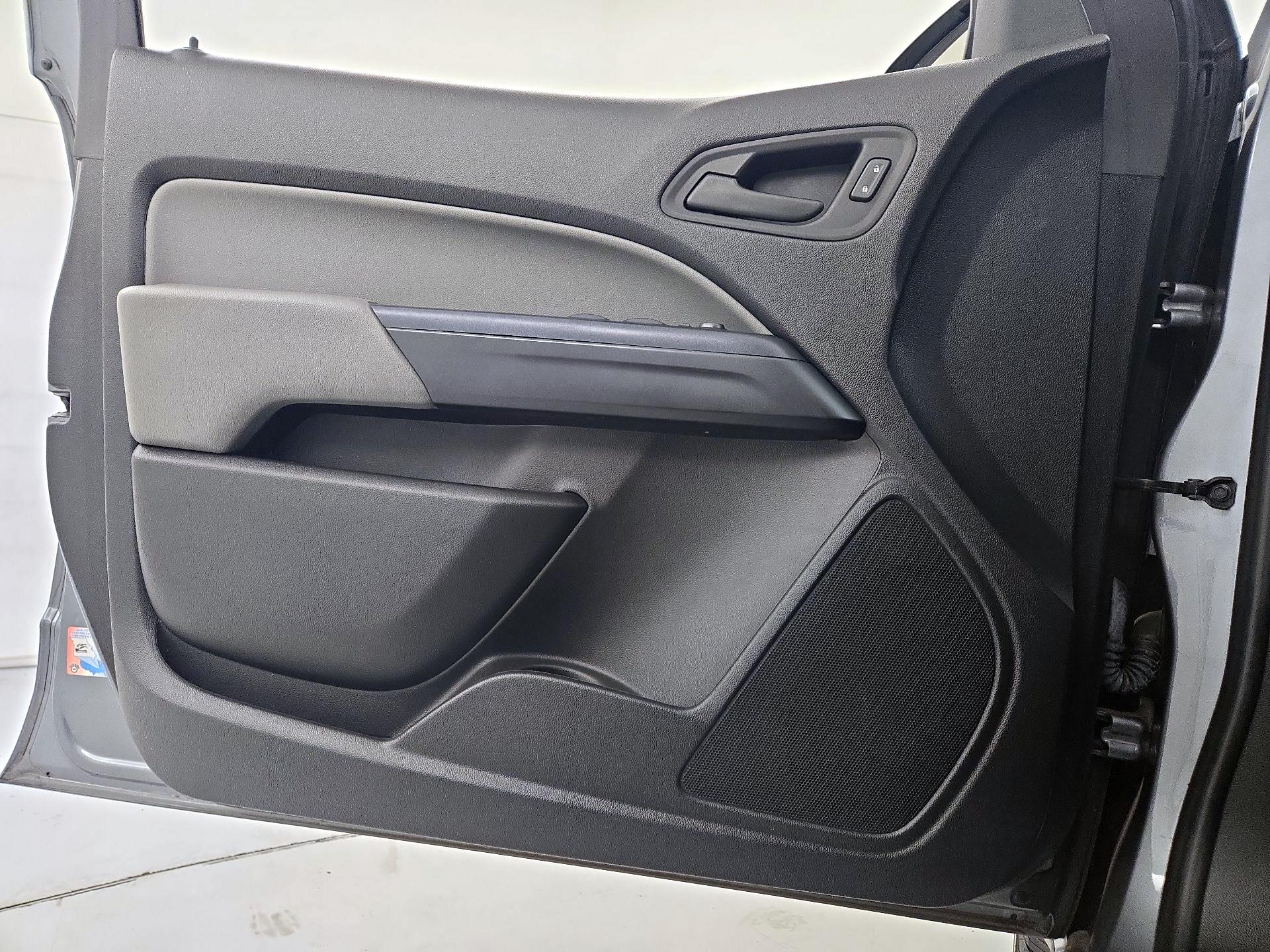 Thumbnail: 2020 Chevrolet Colorado - 12