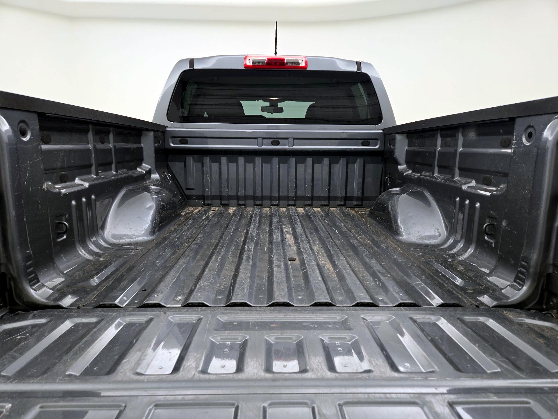 Thumbnail: 2020 Chevrolet Colorado - 20