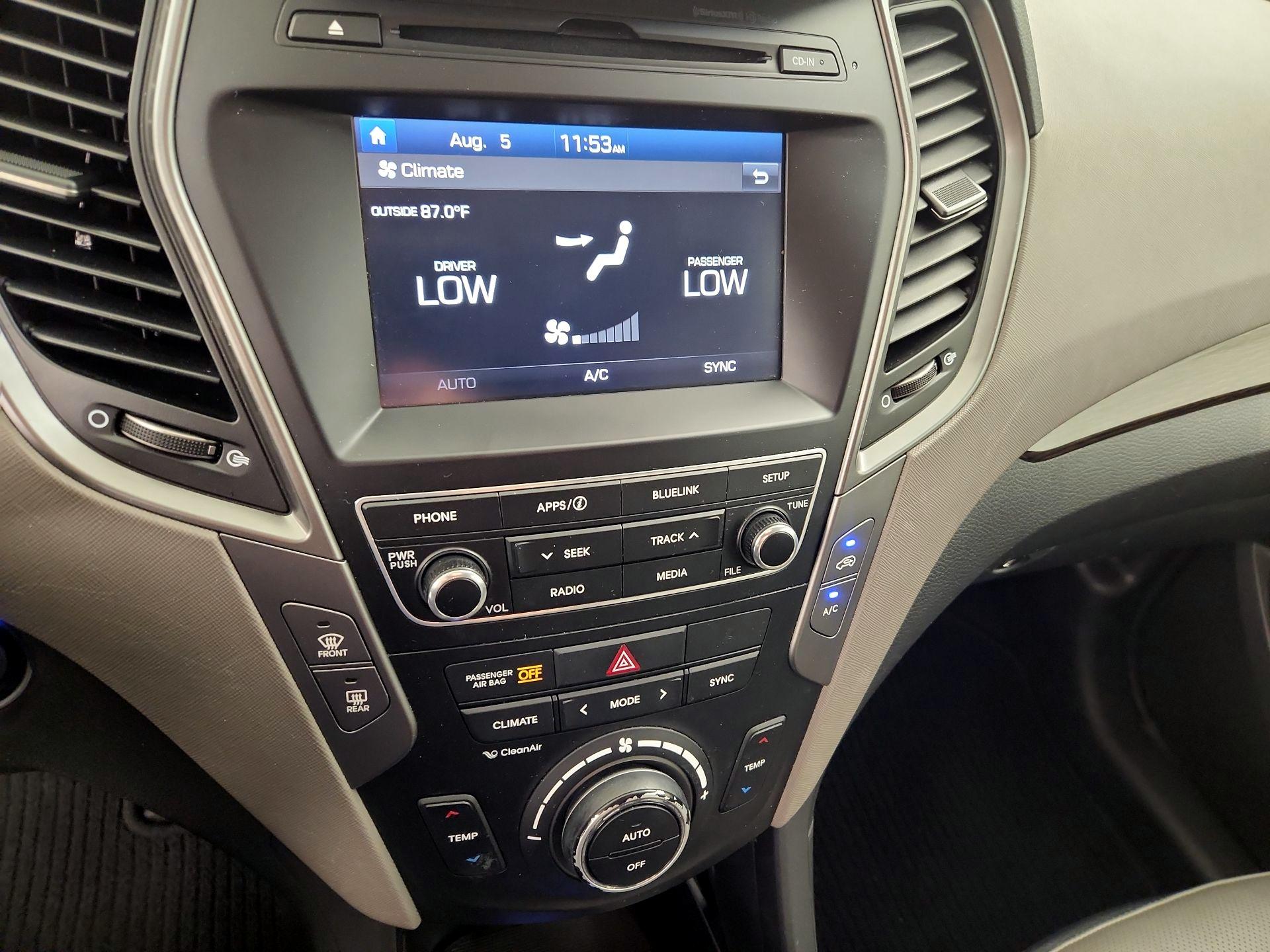 Thumbnail: 2017 Hyundai Santa Fe - 16
