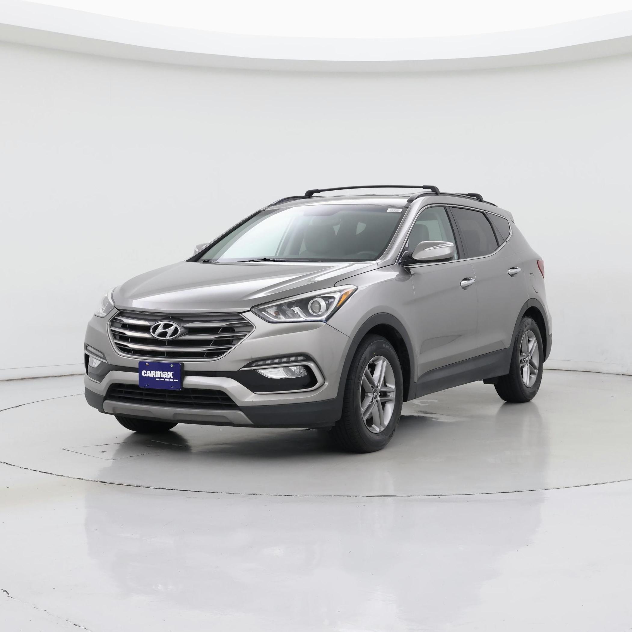 Thumbnail: 2017 Hyundai Santa Fe - 4