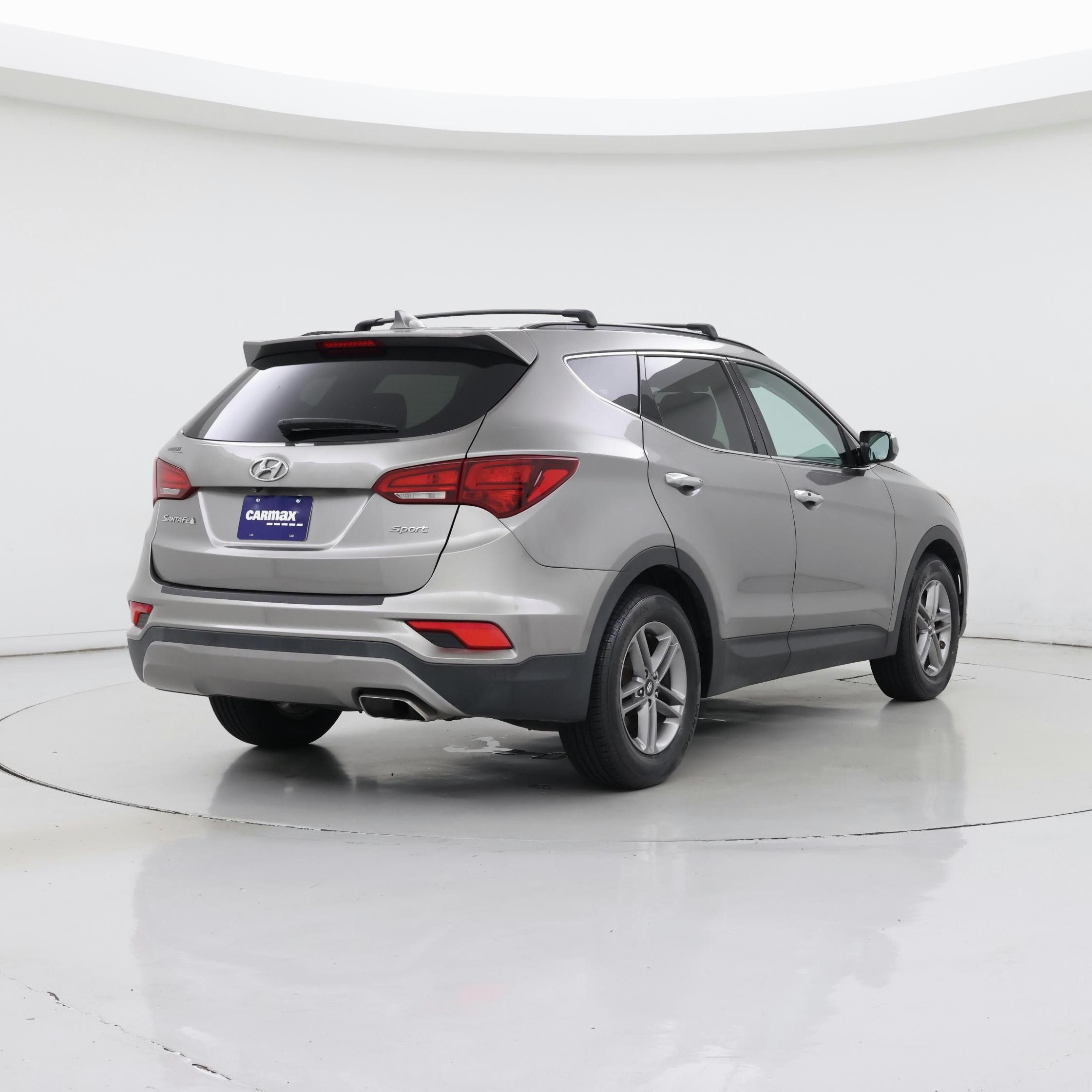 Thumbnail: 2017 Hyundai Santa Fe - 8