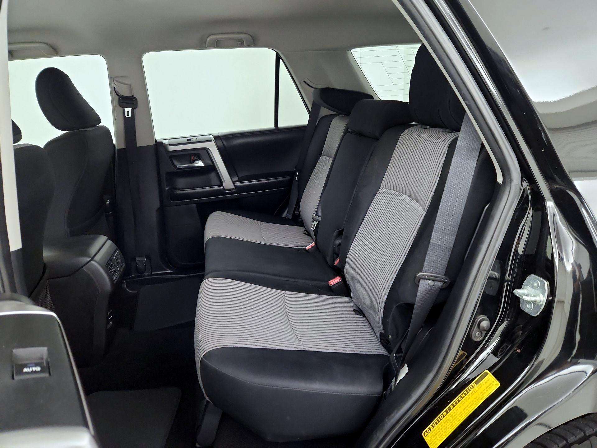 Thumbnail: 2016 Toyota 4Runner - 19