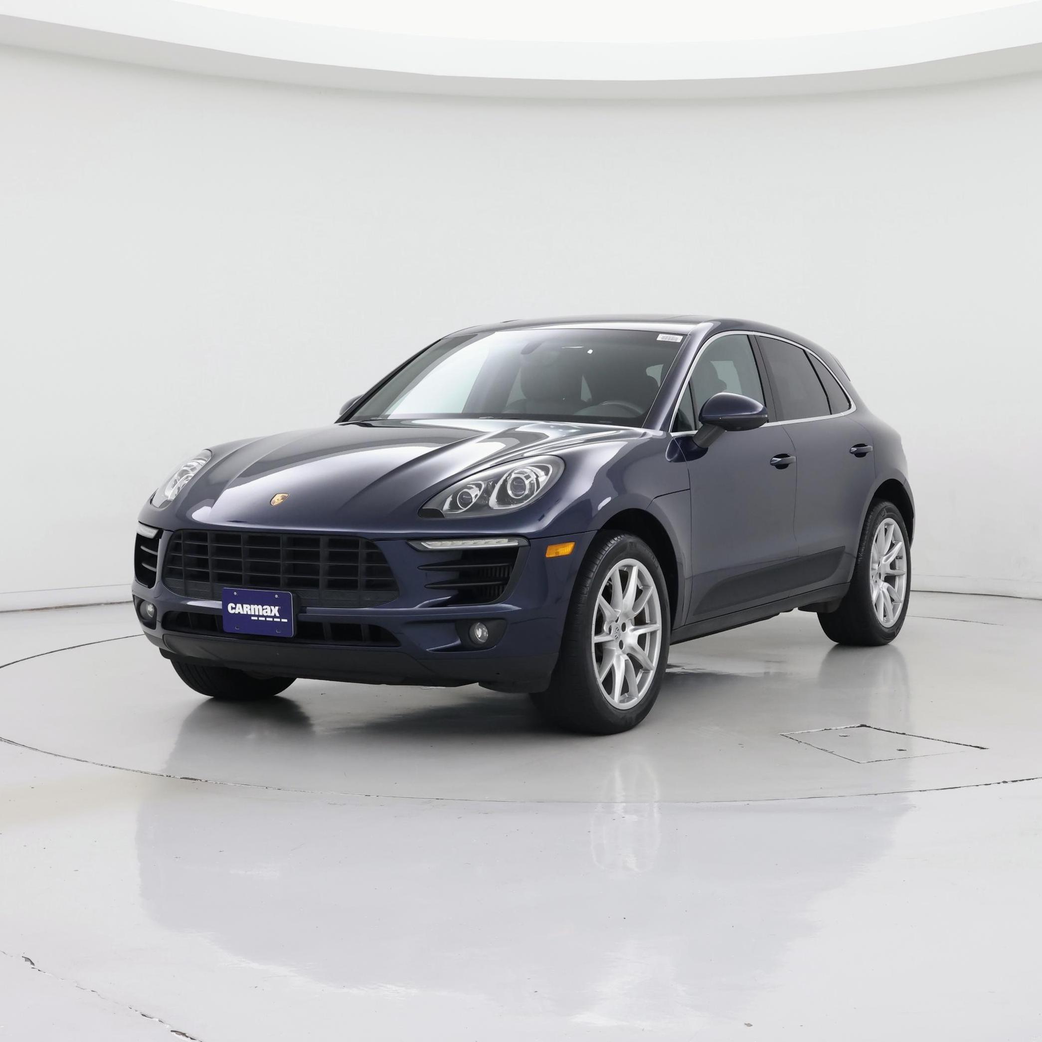Thumbnail: 2016 Porsche Macan - 4