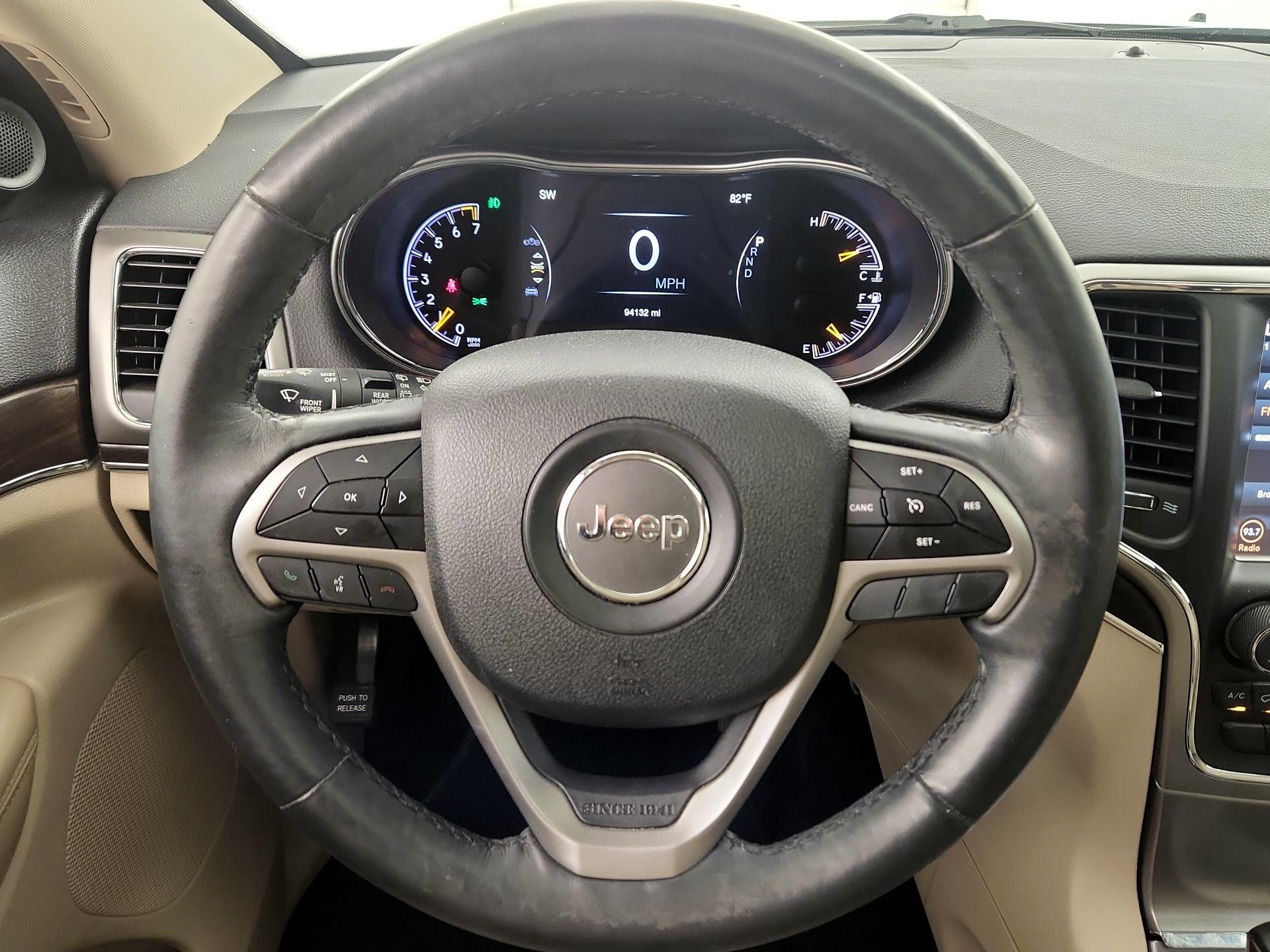 Thumbnail: 2018 Jeep Grand Cherokee - 10