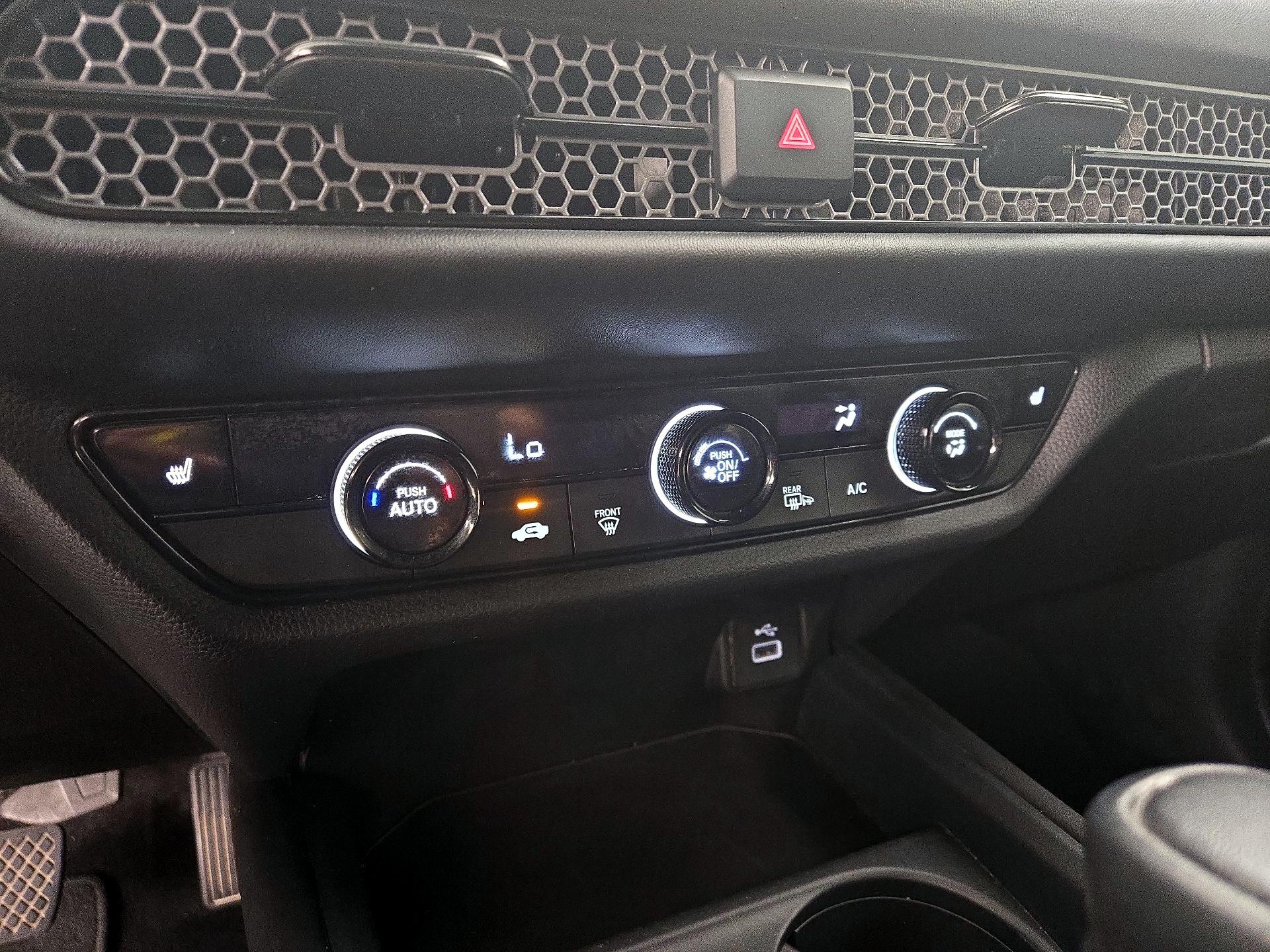 Thumbnail: 2025 Honda HR-V - 16