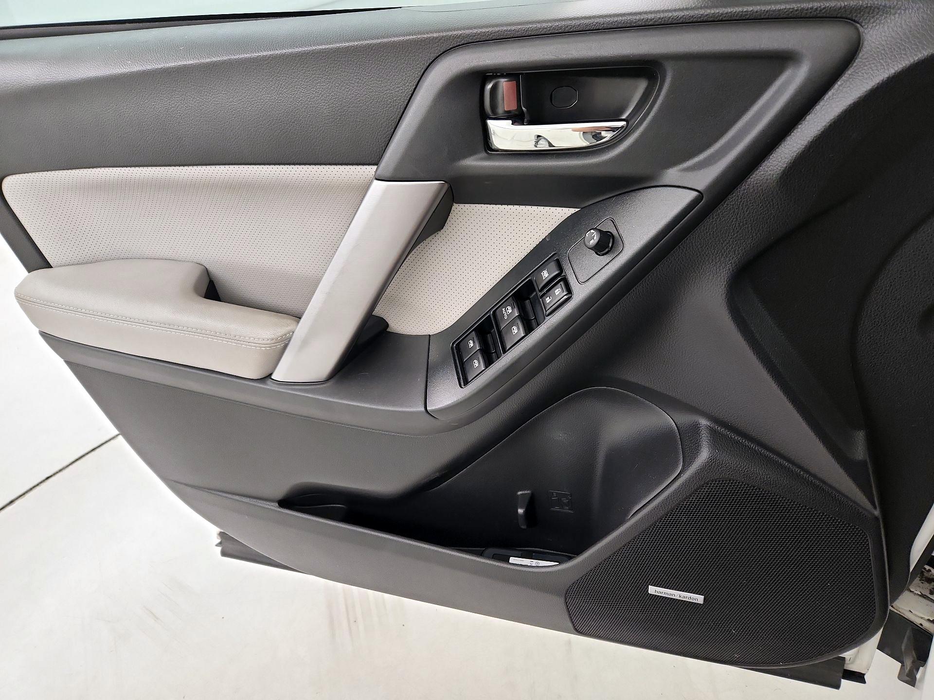 Thumbnail: 2015 Subaru Forester - 12