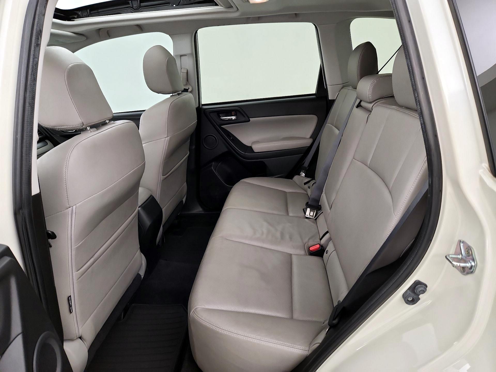 Thumbnail: 2015 Subaru Forester - 20
