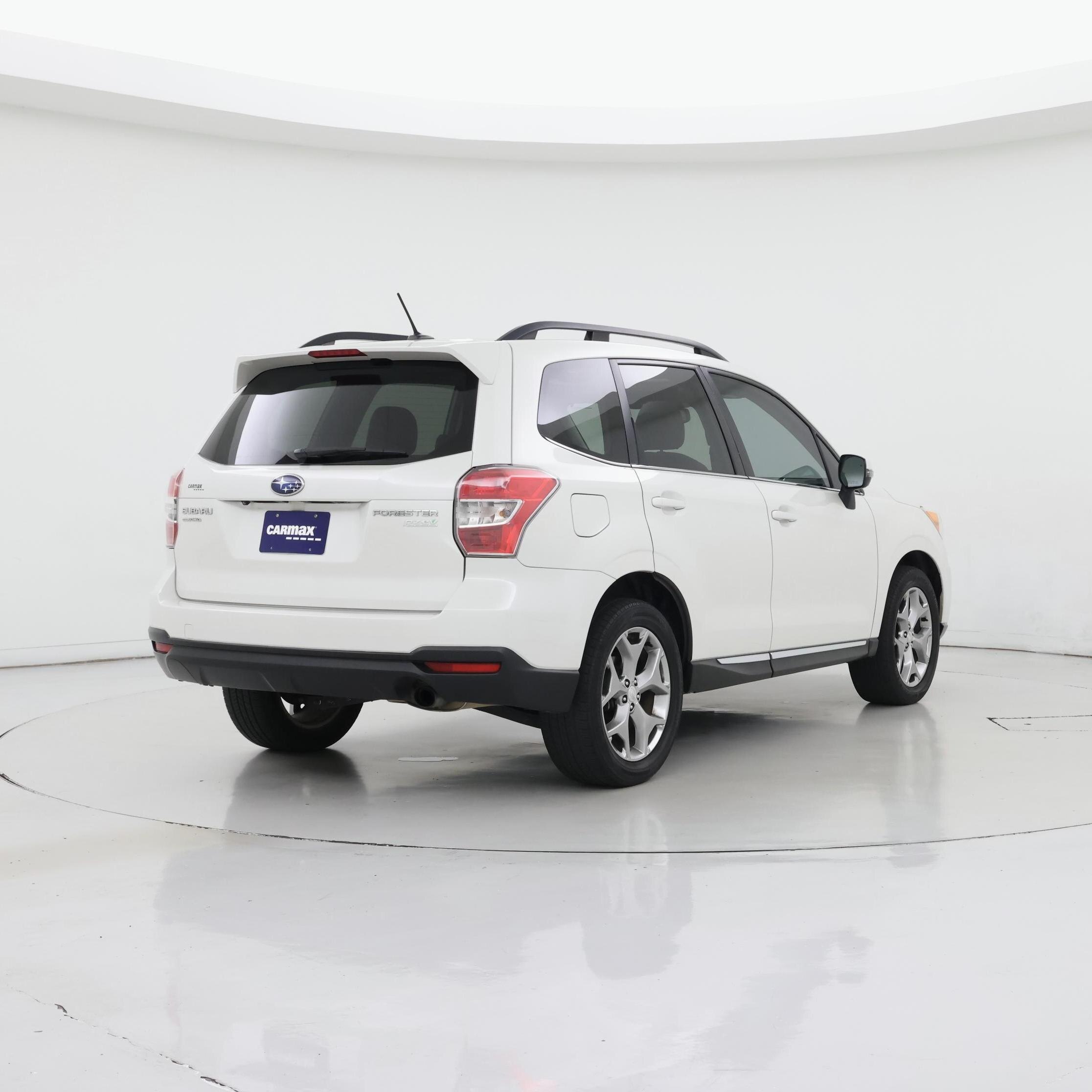 Thumbnail: 2015 Subaru Forester - 8
