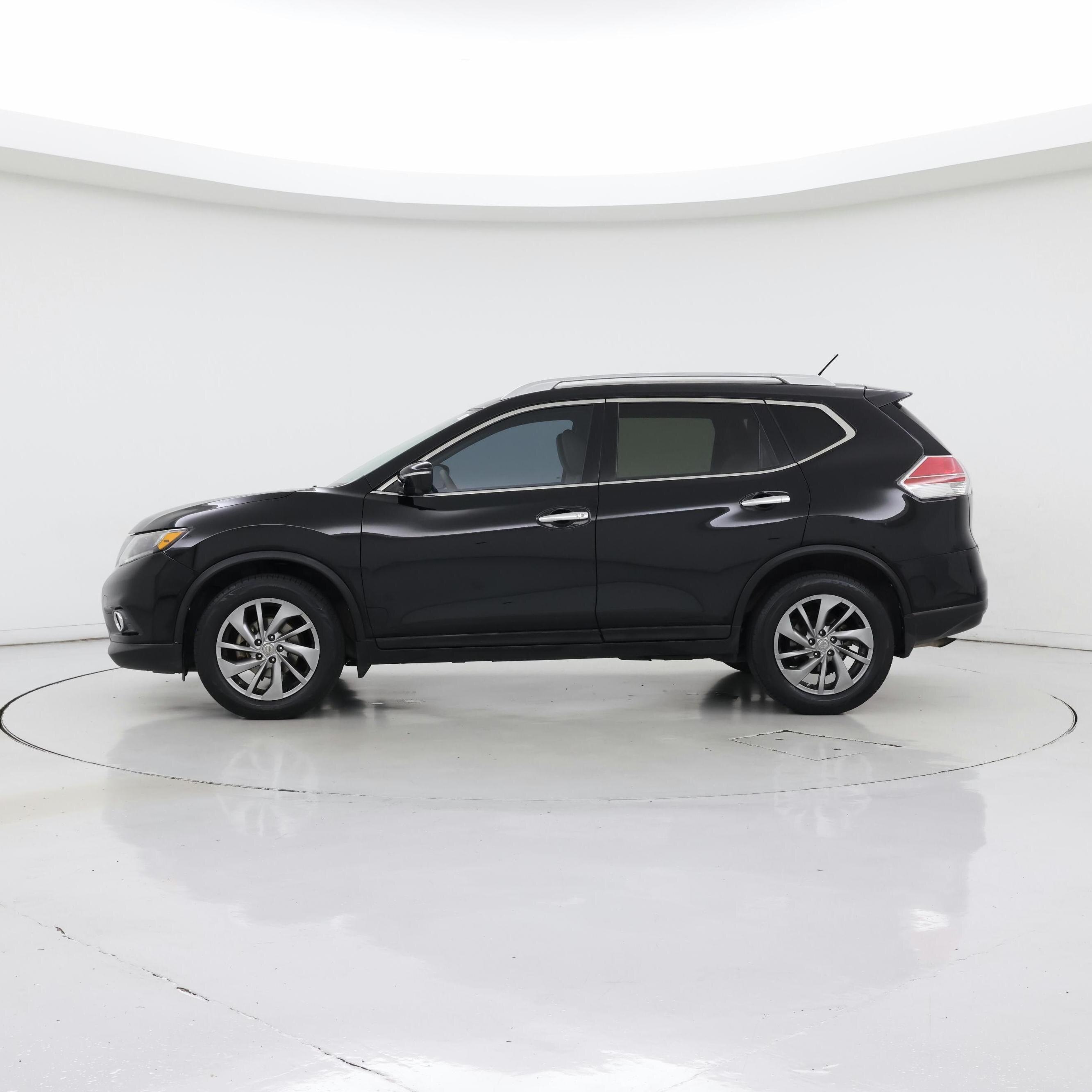 Thumbnail: 2015 Nissan Rogue - 3