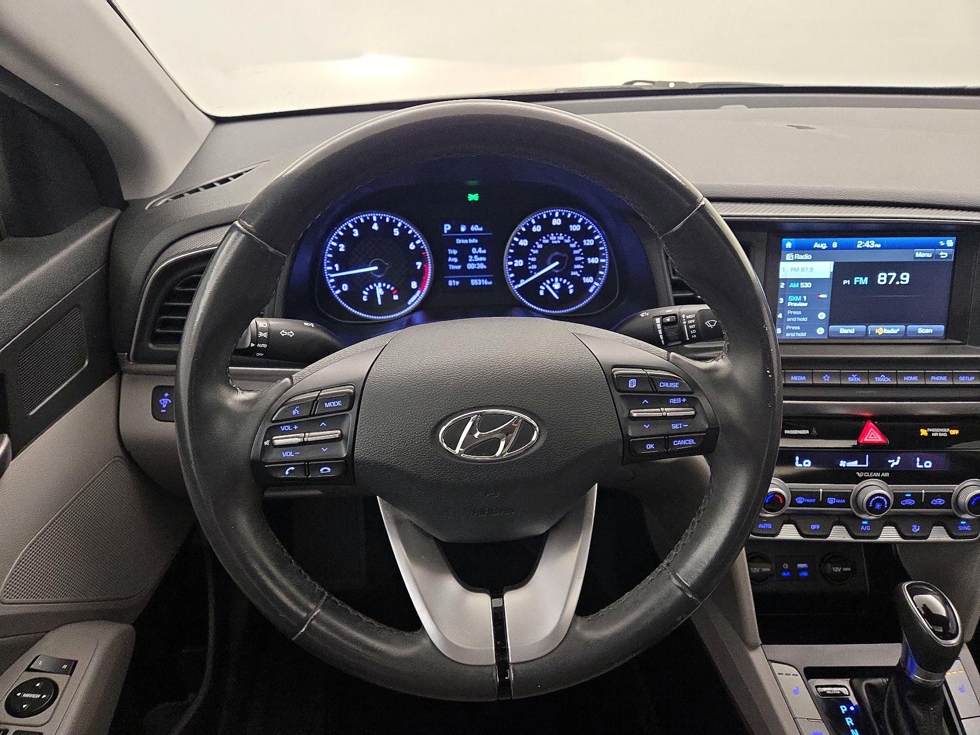 Thumbnail: 2019 Hyundai Elantra - 10