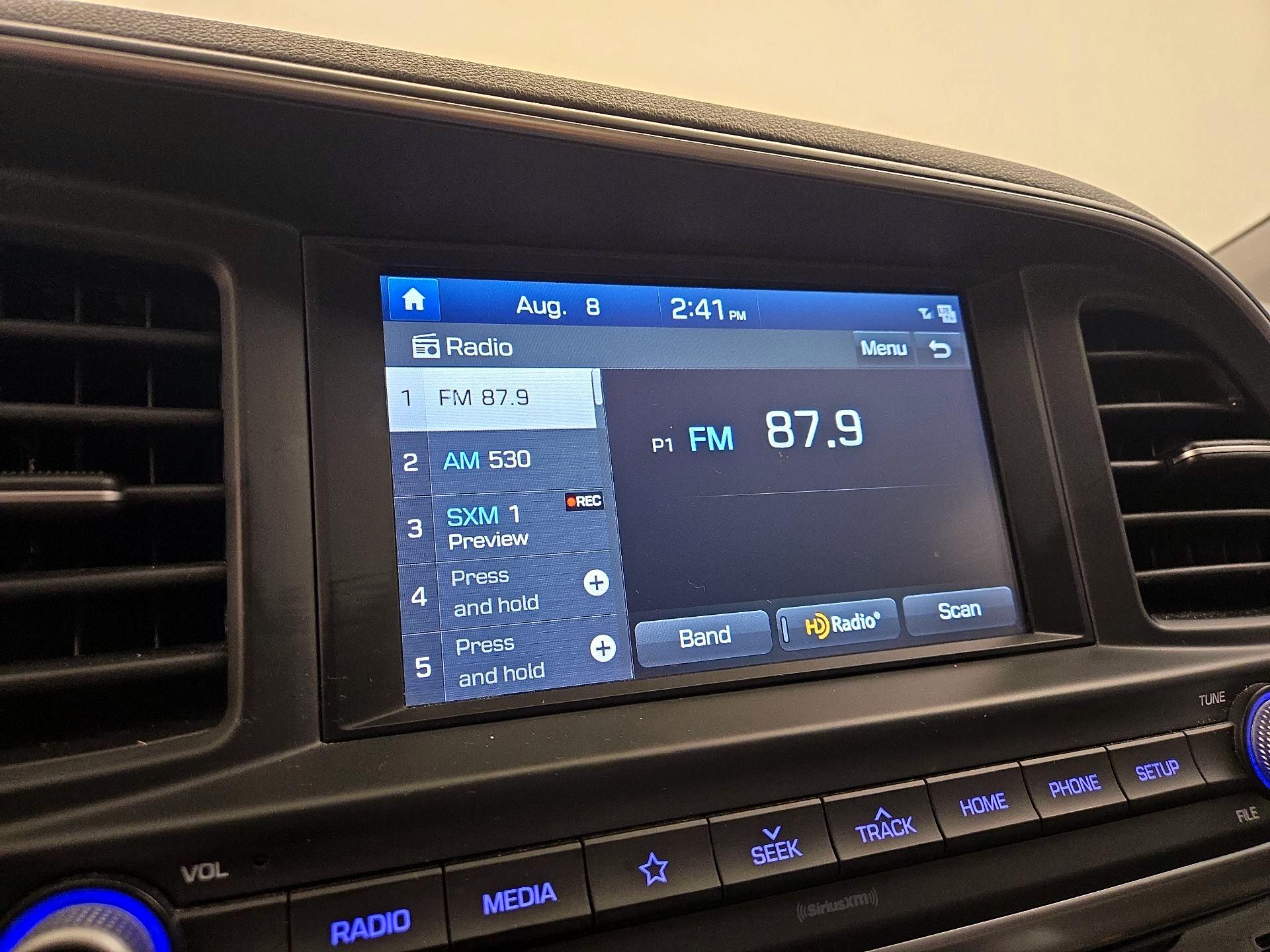 Thumbnail: 2019 Hyundai Elantra - 15