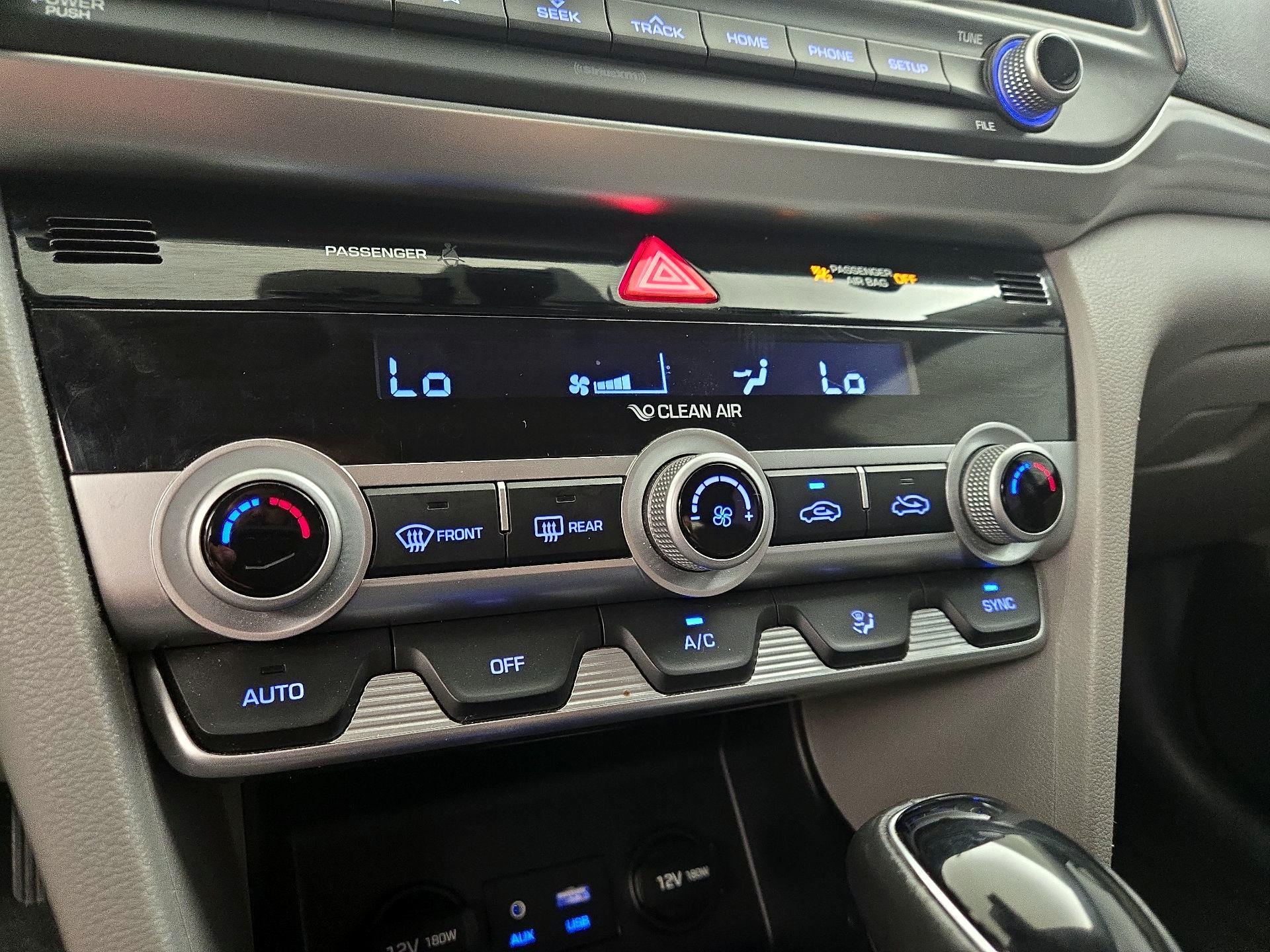 Thumbnail: 2019 Hyundai Elantra - 16