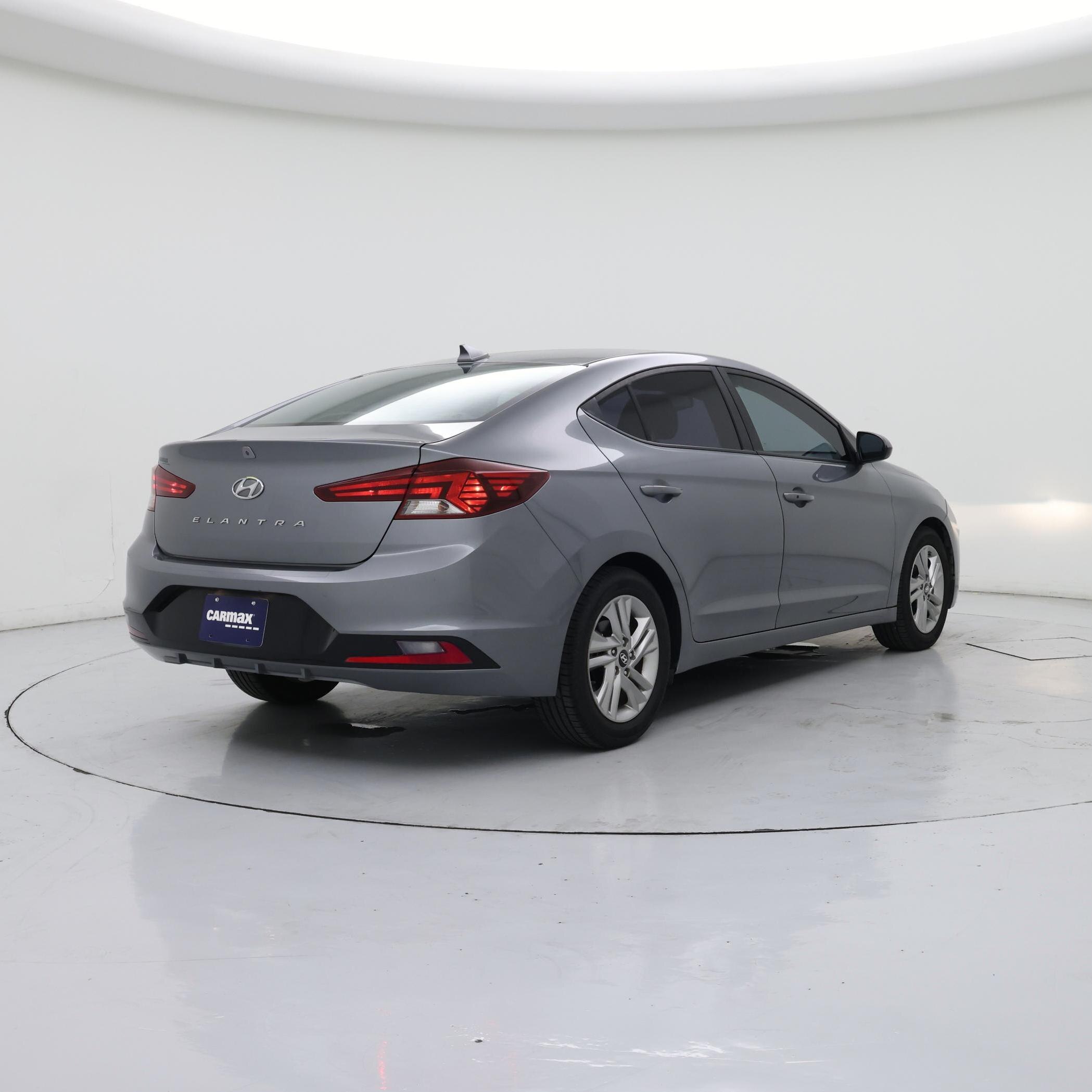 Thumbnail: 2019 Hyundai Elantra - 8