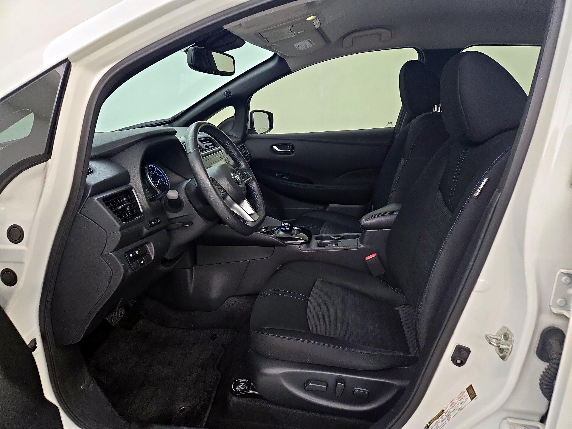 Thumbnail: 2019 Nissan Leaf - 11