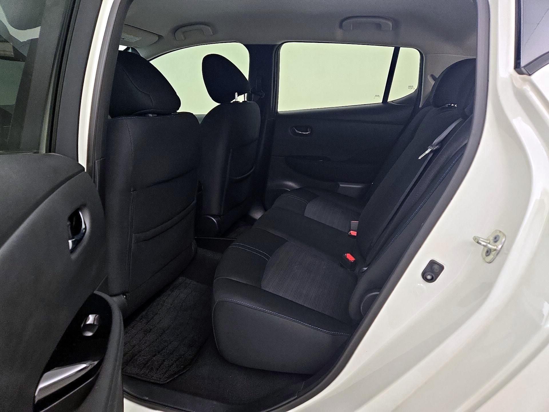 Thumbnail: 2019 Nissan Leaf - 20