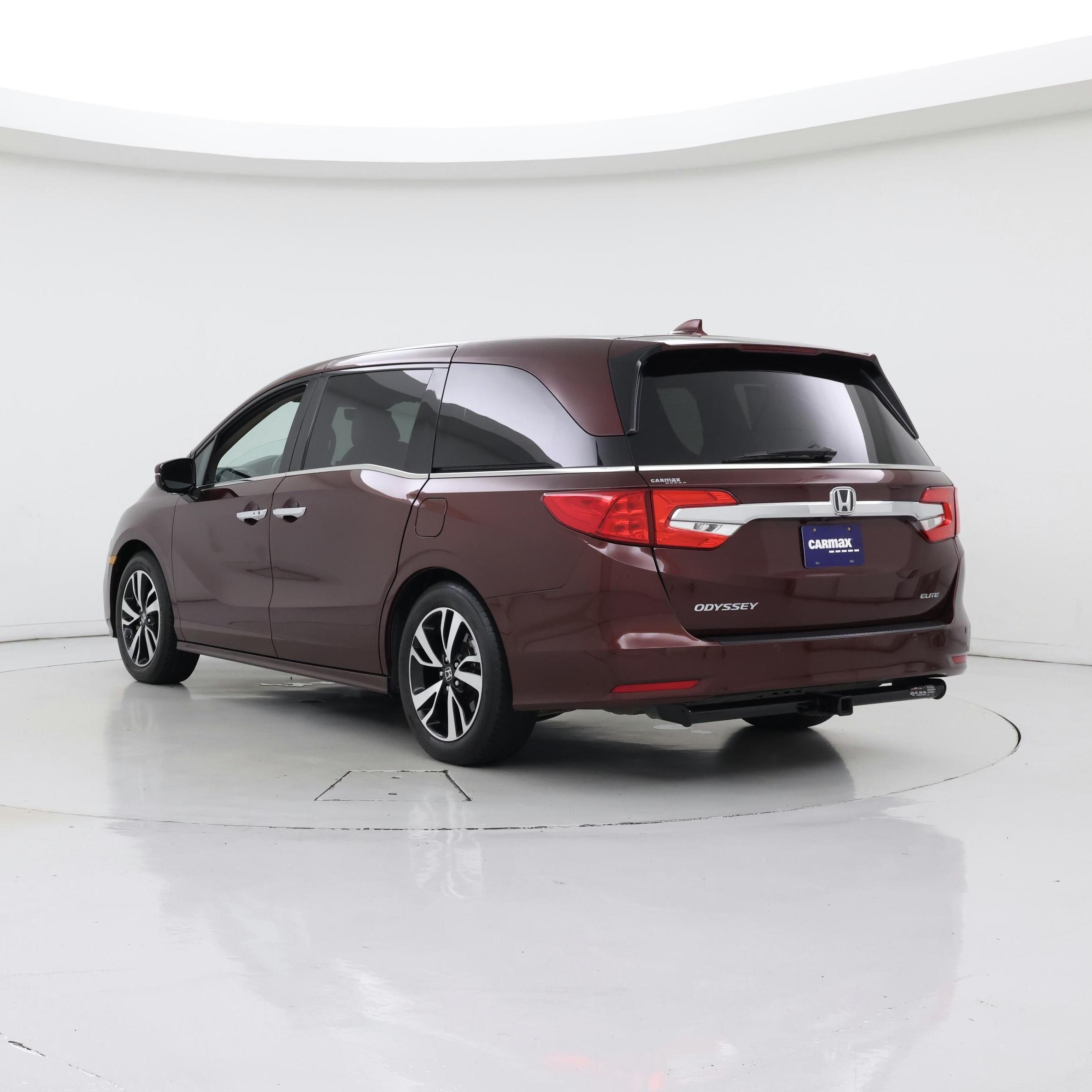 Thumbnail: 2018 Honda Odyssey - 2