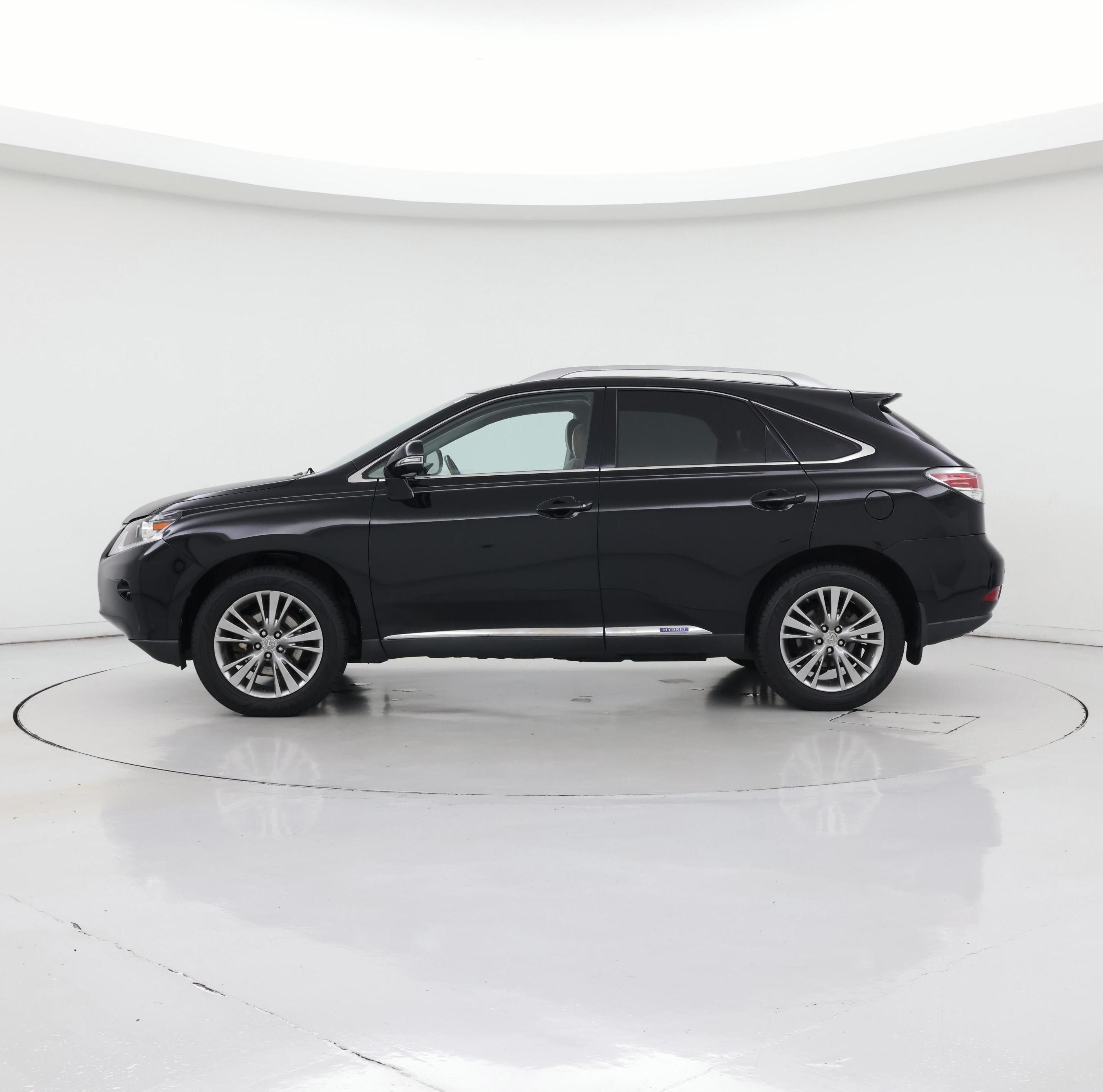 Thumbnail: 2013 Lexus RX - 3