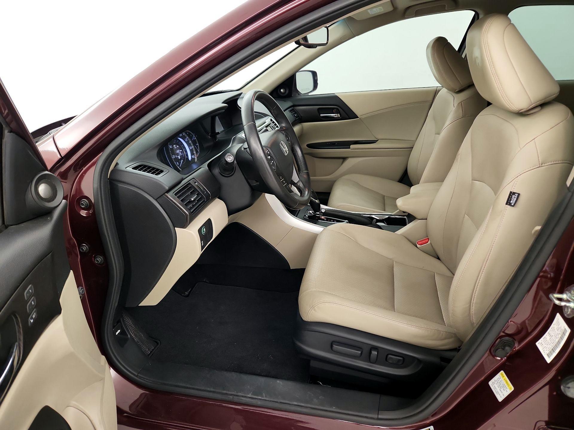 Thumbnail: 2014 Honda Accord - 11
