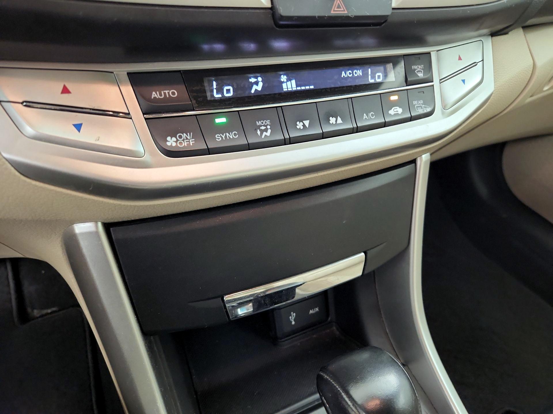 Thumbnail: 2014 Honda Accord - 16