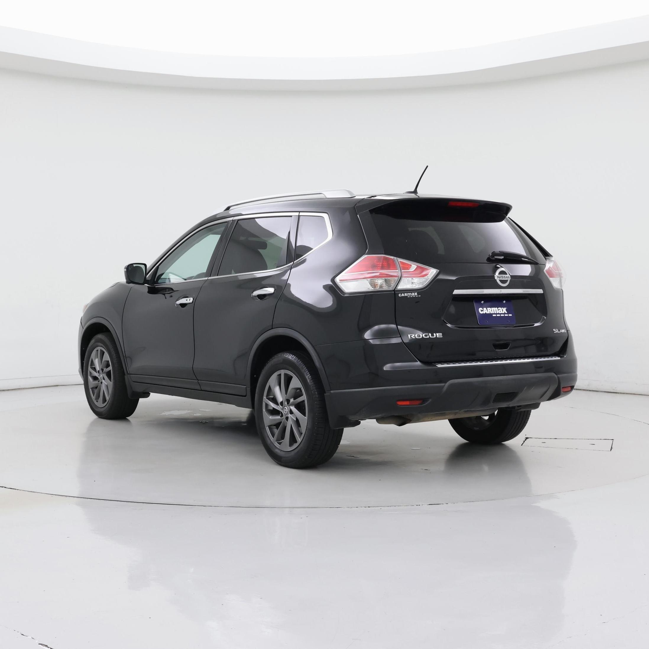 Thumbnail: 2016 Nissan Rogue - 2