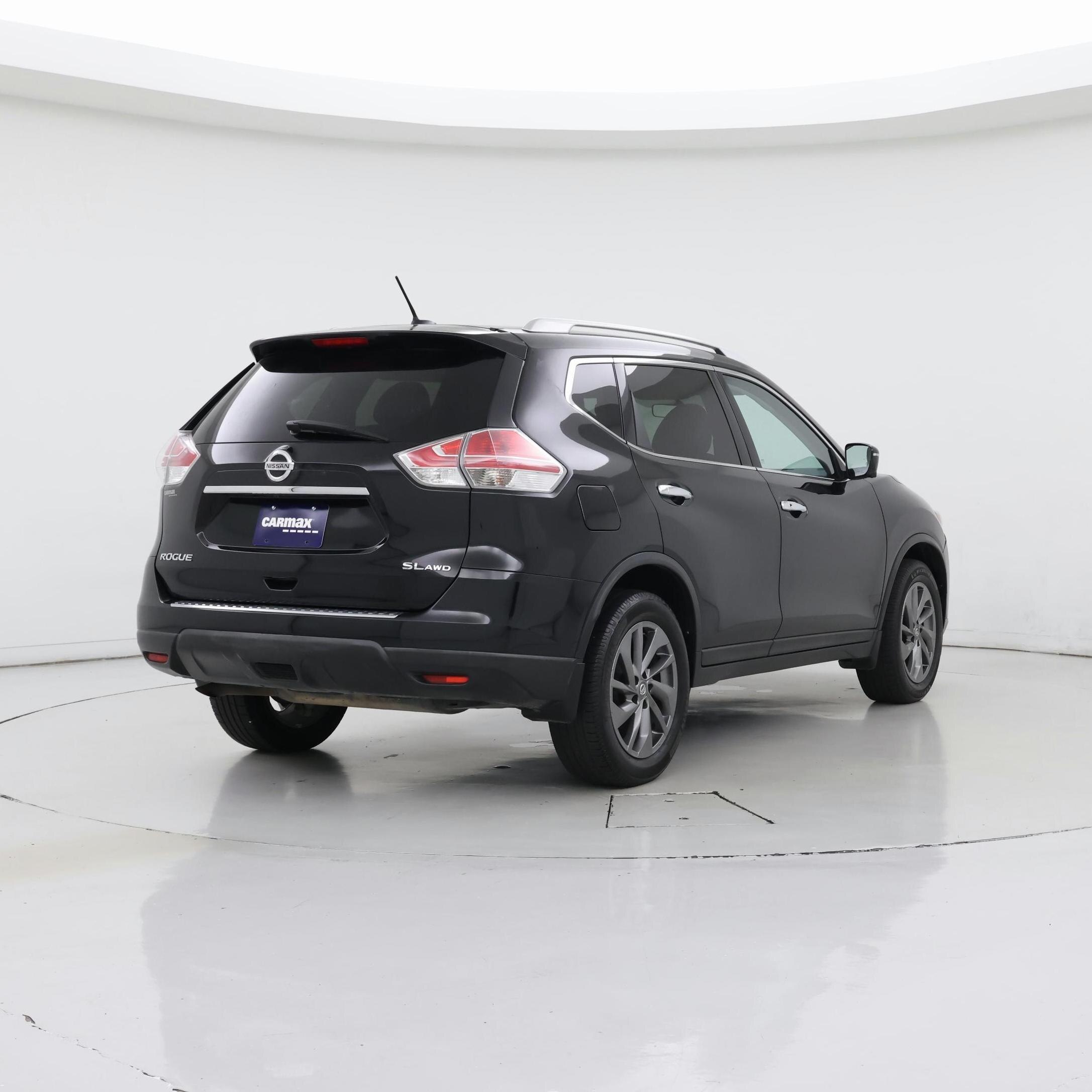 Thumbnail: 2016 Nissan Rogue - 8