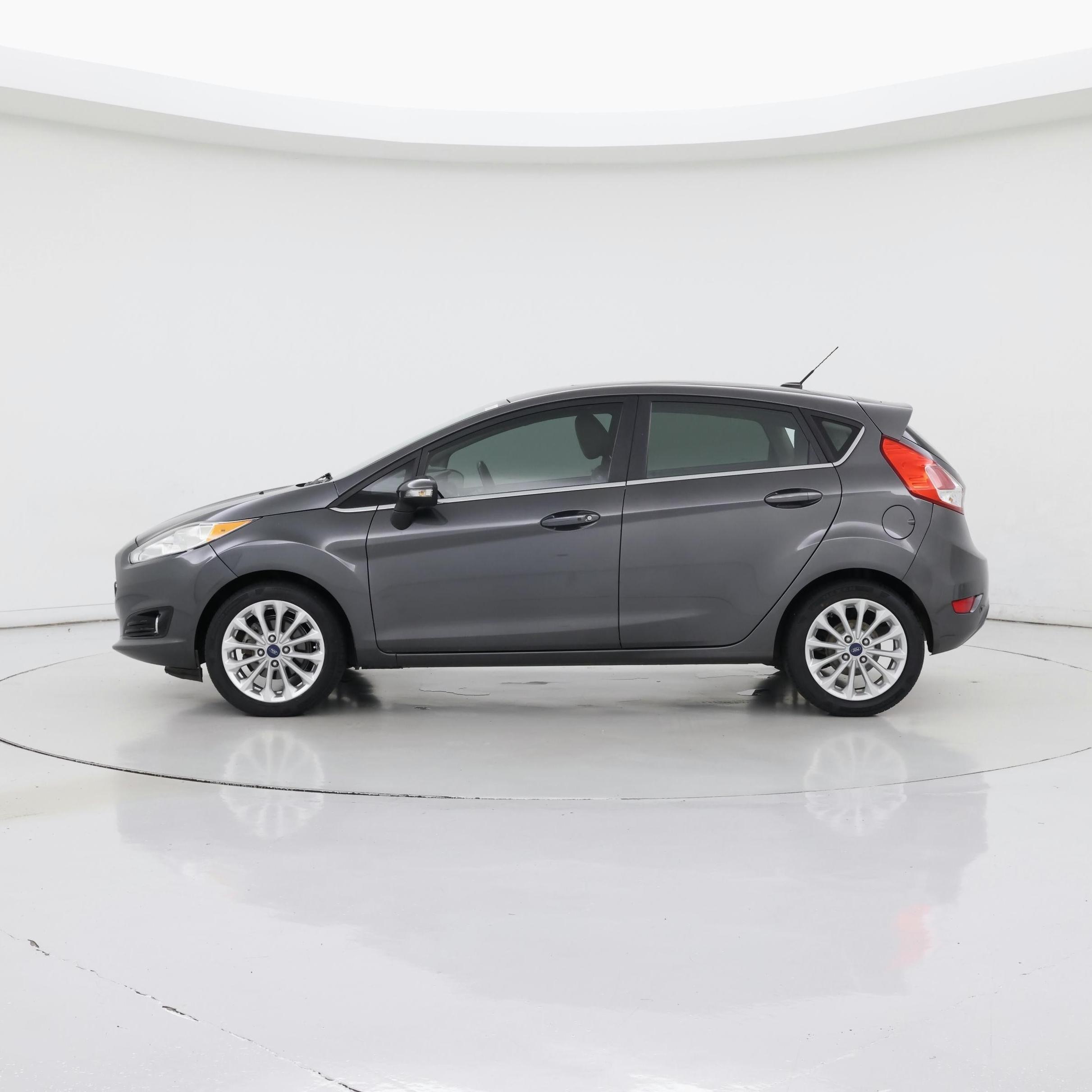 Thumbnail: 2017 Ford Fiesta - 3
