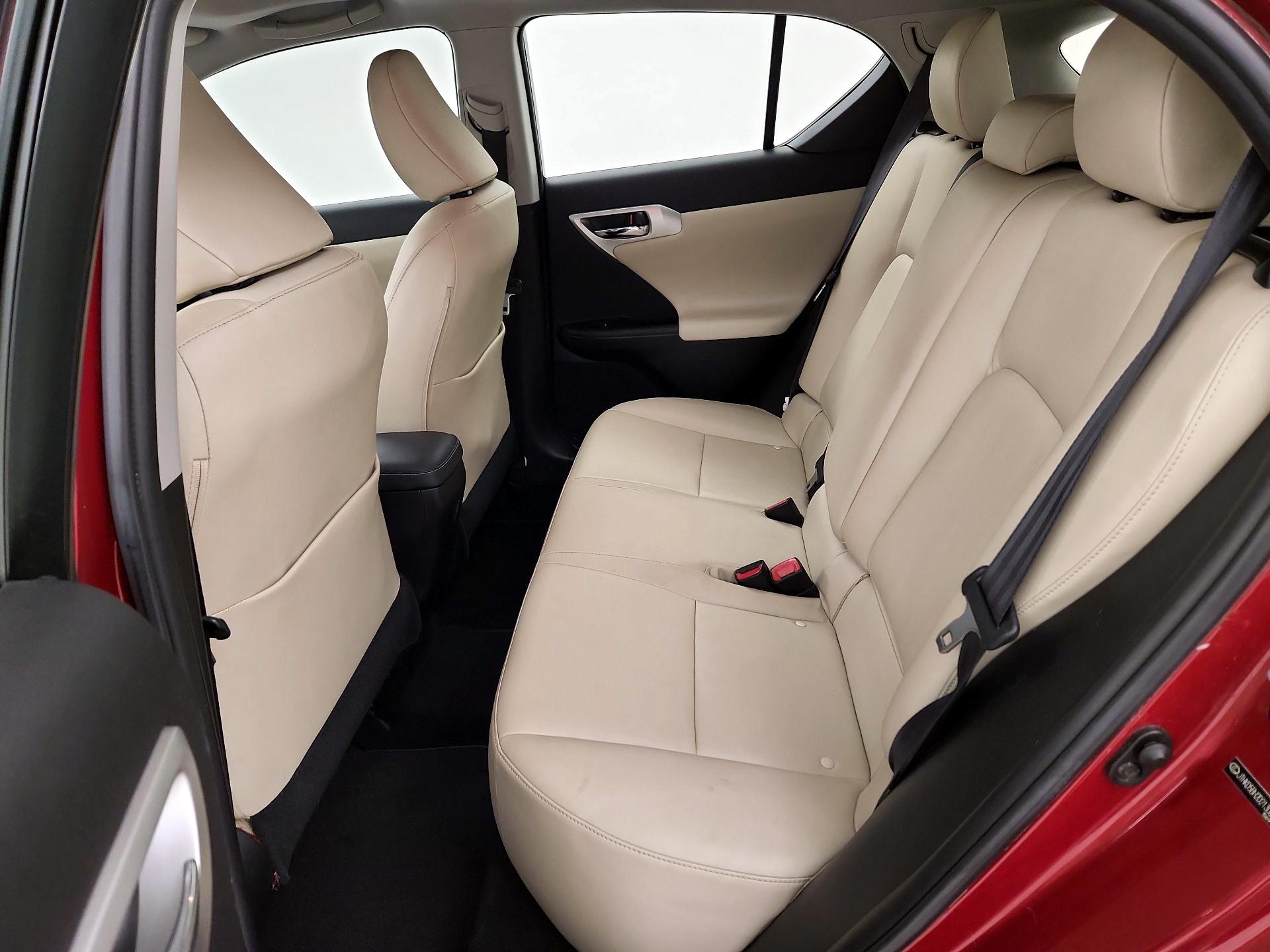 Thumbnail: 2013 Lexus CT - 19