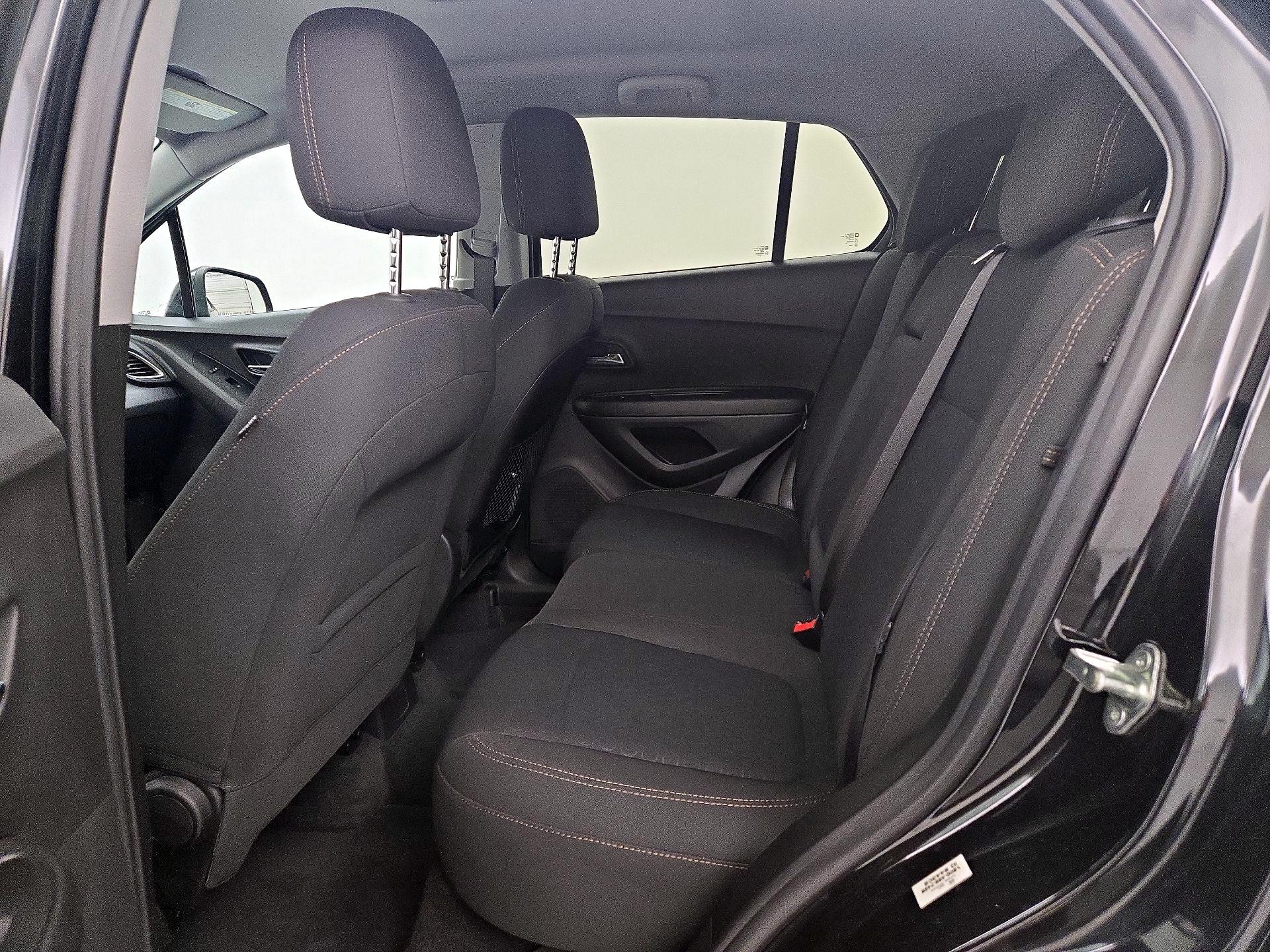 Thumbnail: 2020 Chevrolet Trax - 19
