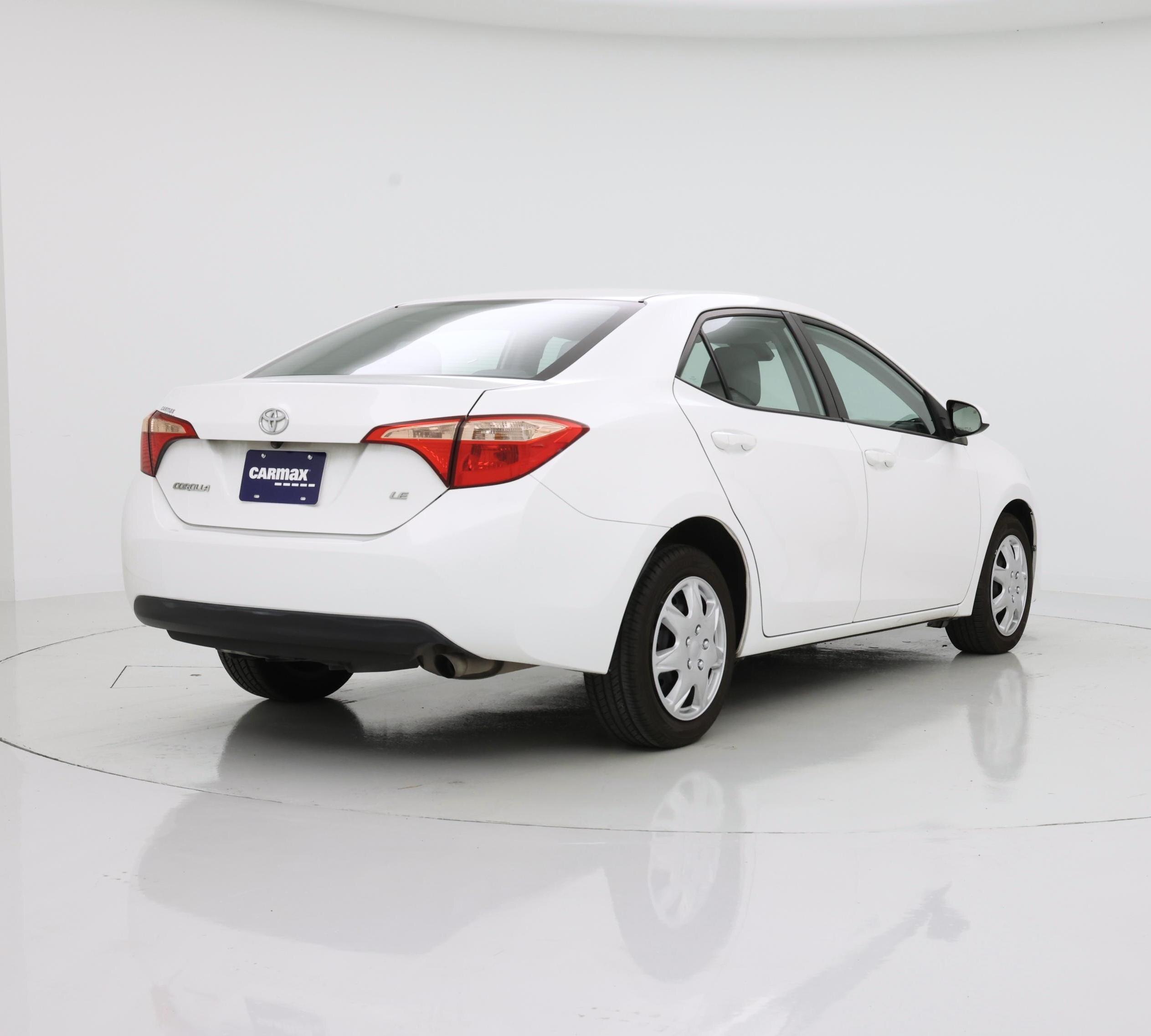 Thumbnail: 2017 Toyota Corolla - 8